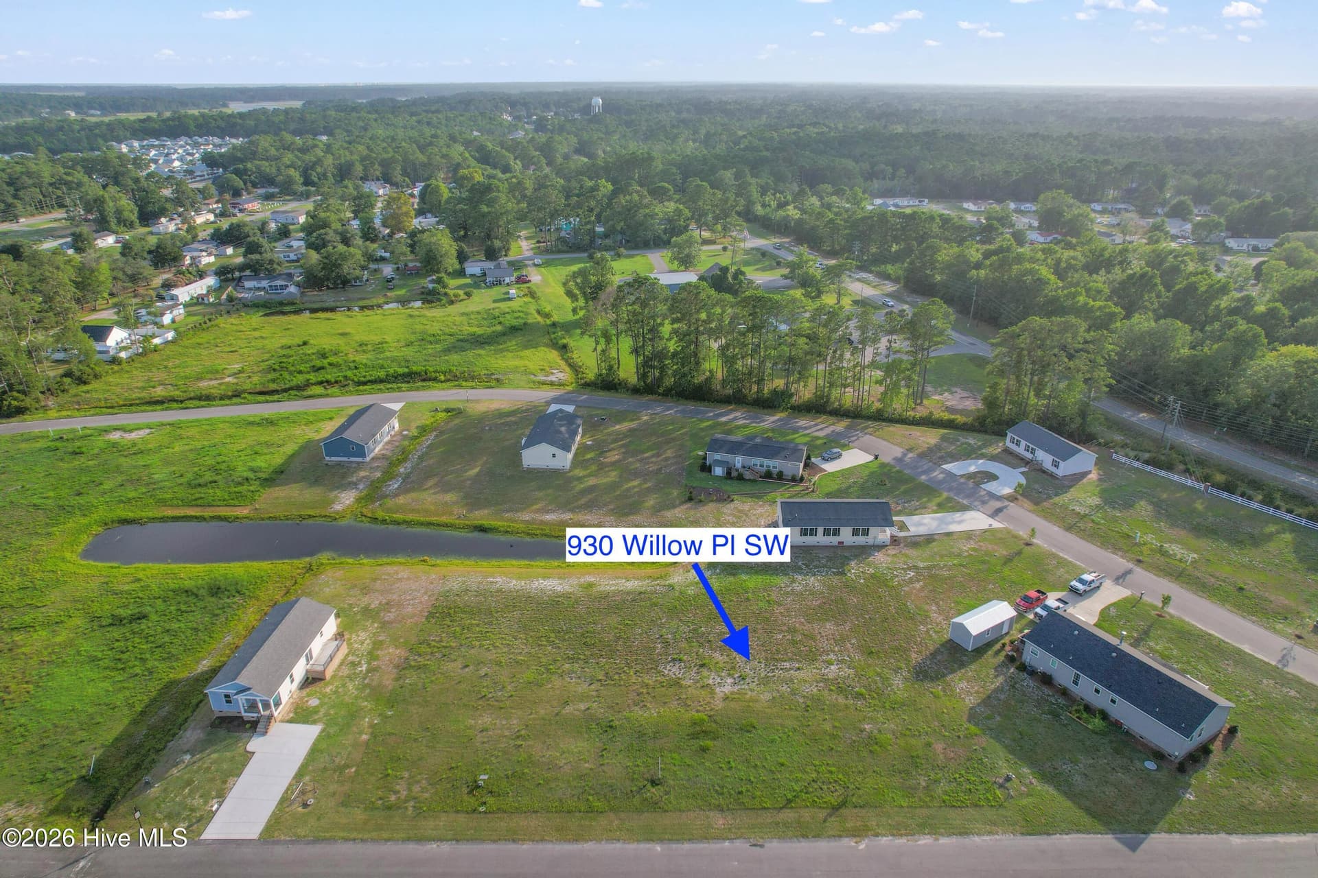 Manufactured Home at 930 Willow Place SW, Calabash, NC 28467, photo 31 of 32