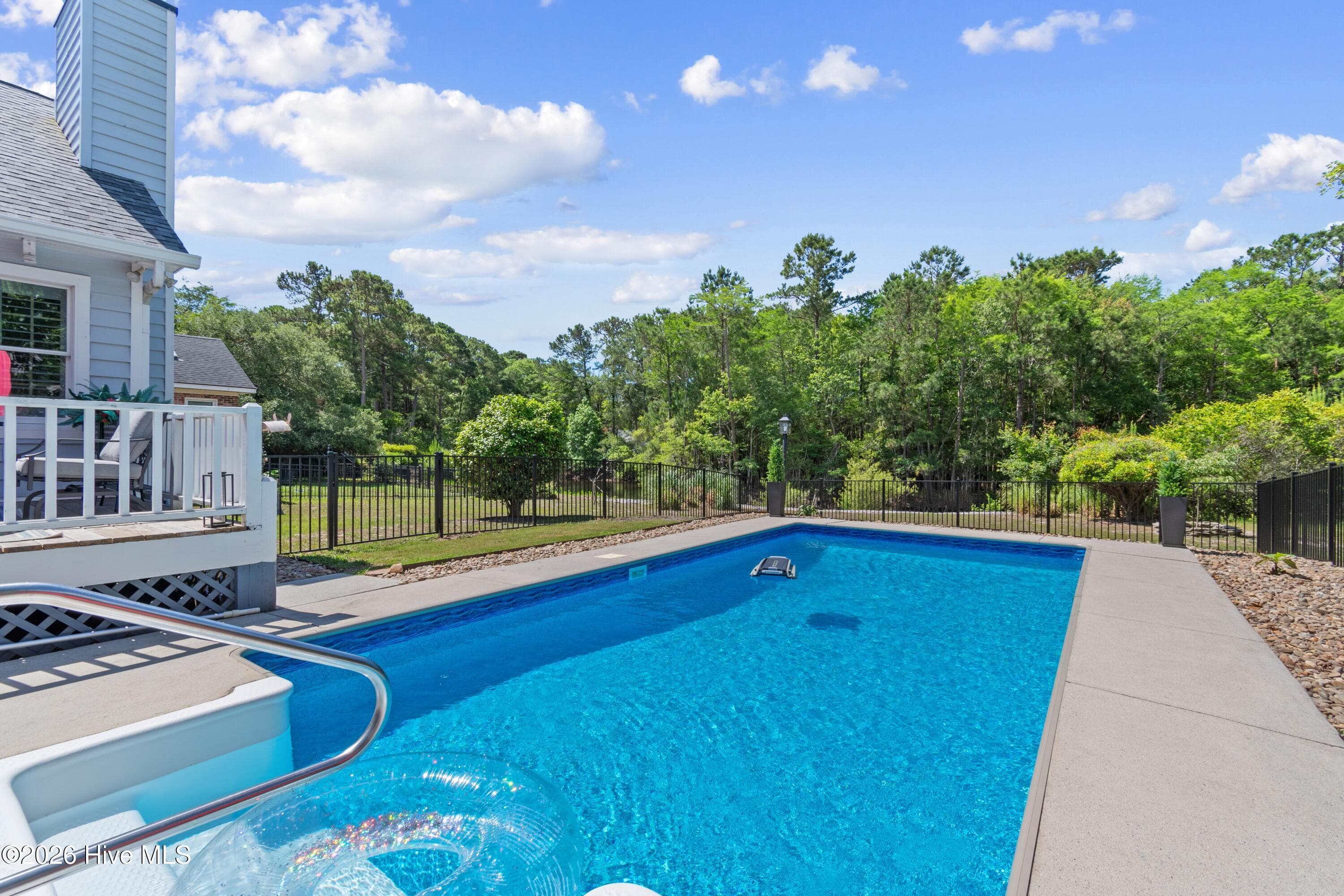 Single Family Residence at 253 Clubhouse Drive SW, Supply, NC 28462, photo 13 of 111