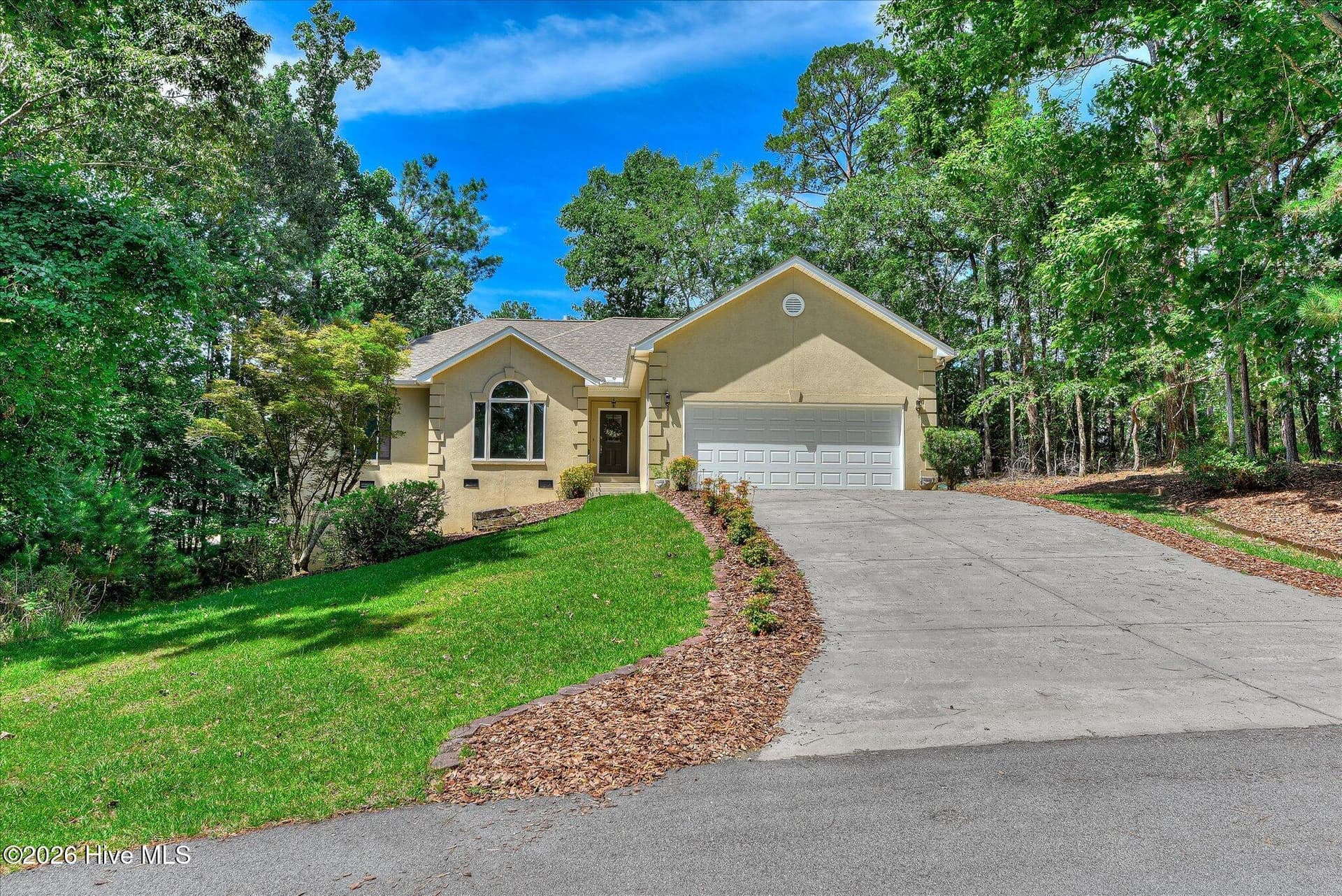 Single Family Residence at 105 Azalea Circle, McCormick, SC 29835, photo 4 of 41