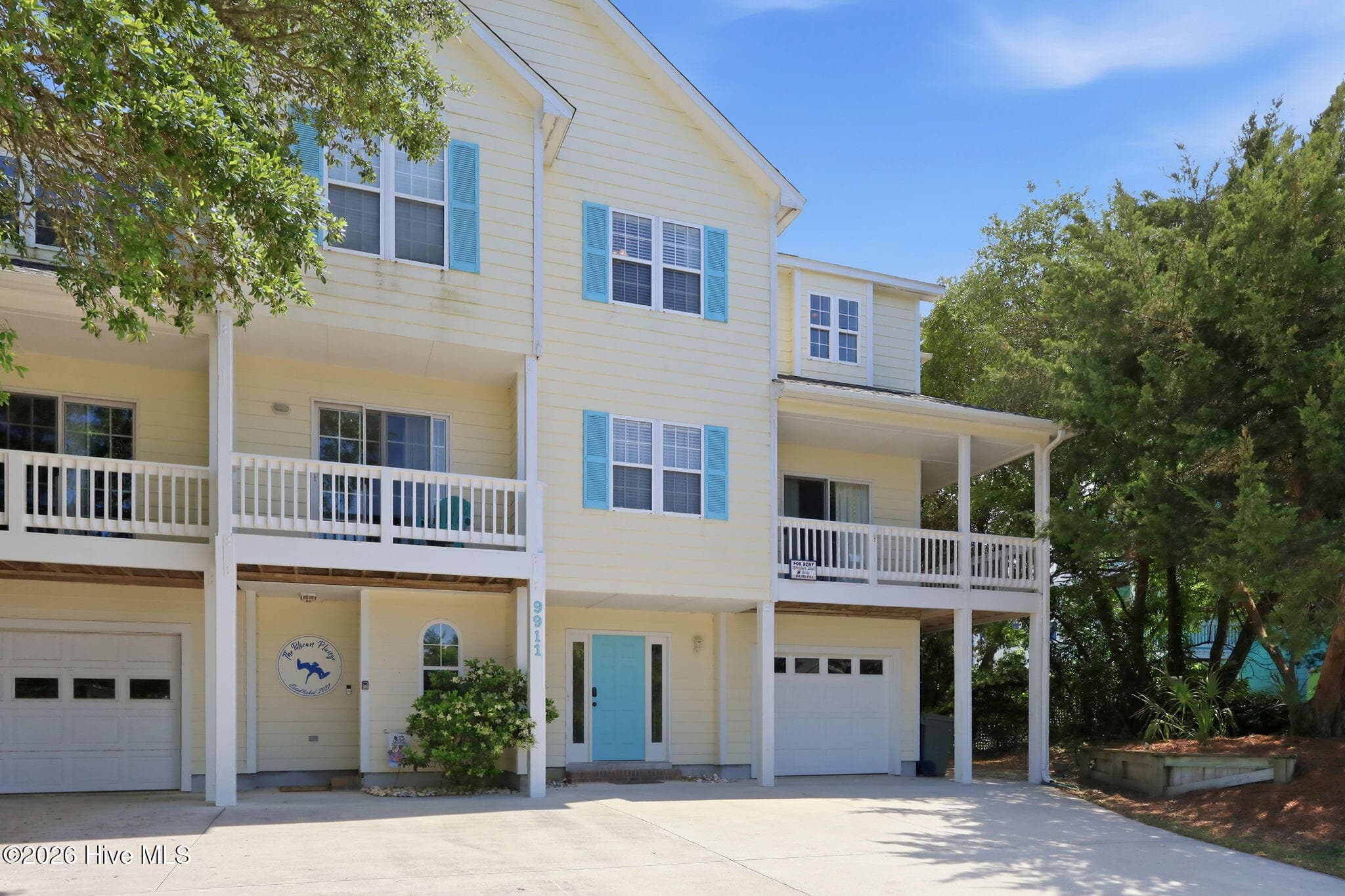 Townhouse at 9911 Chrissie Wright Court West, Emerald Isle, NC 28594, photo 2 of 38