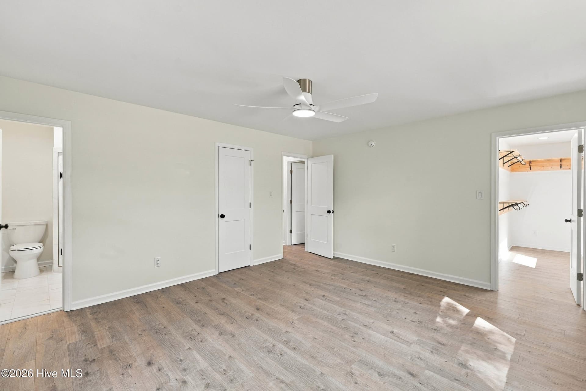 Single Family Residence at 564 Old Folkstone Road, Holly Ridge, NC 28445, photo 19 of 43