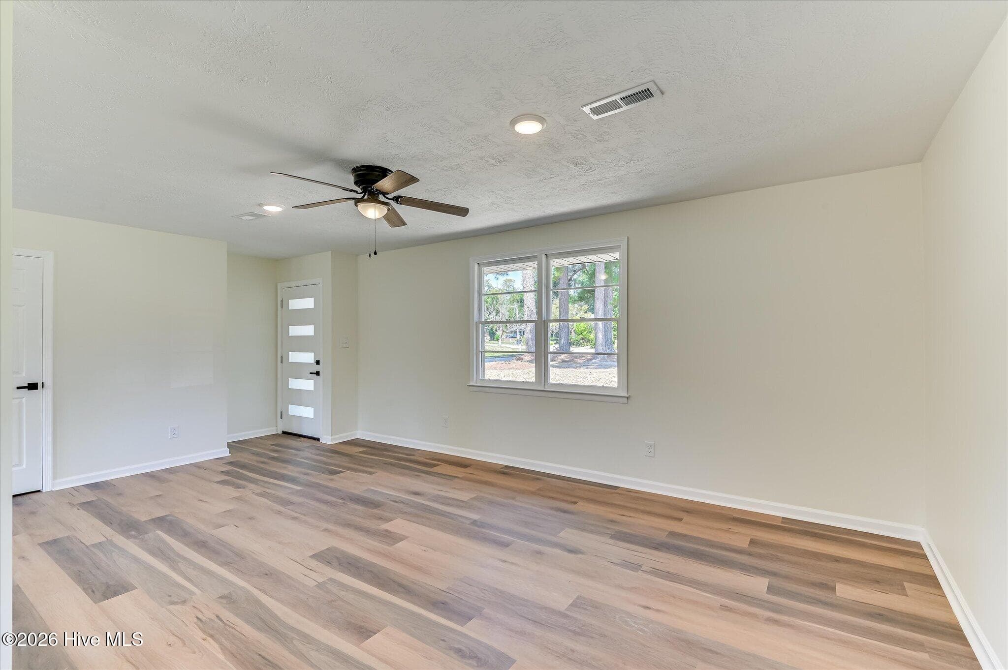 Single Family Residence at 2204 Albemarle Drive, Augusta, GA 30906, photo 8 of 32