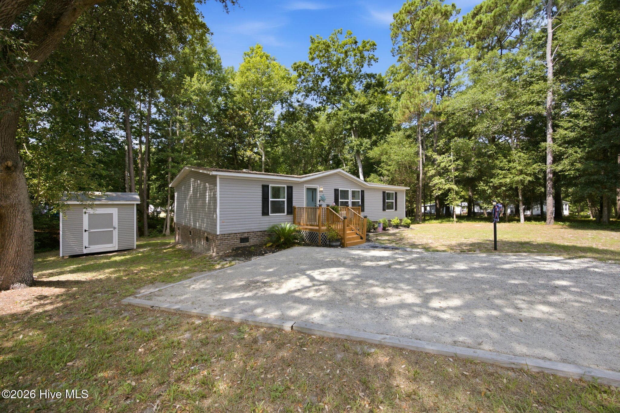 Manufactured Home at 3363 Teakwood Court SE, Bolivia, NC 28422, photo 30 of 34