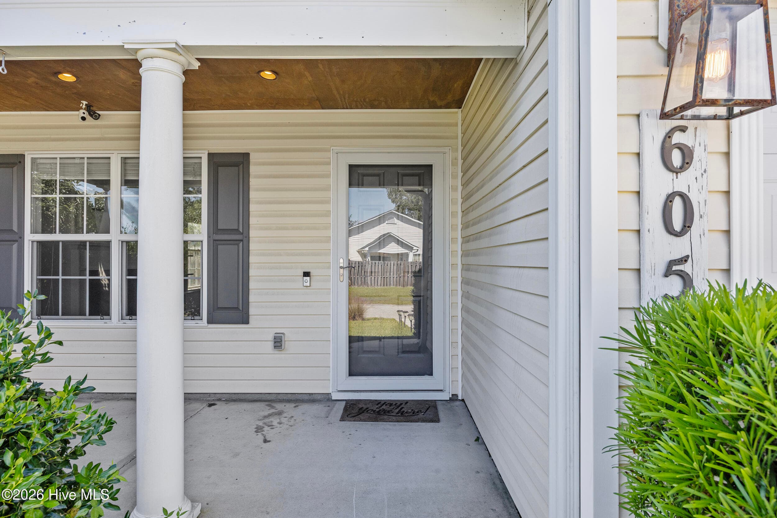 Single Family Residence at 605 Brookbend Drive, Wilmington, NC 28411, photo 7 of 40