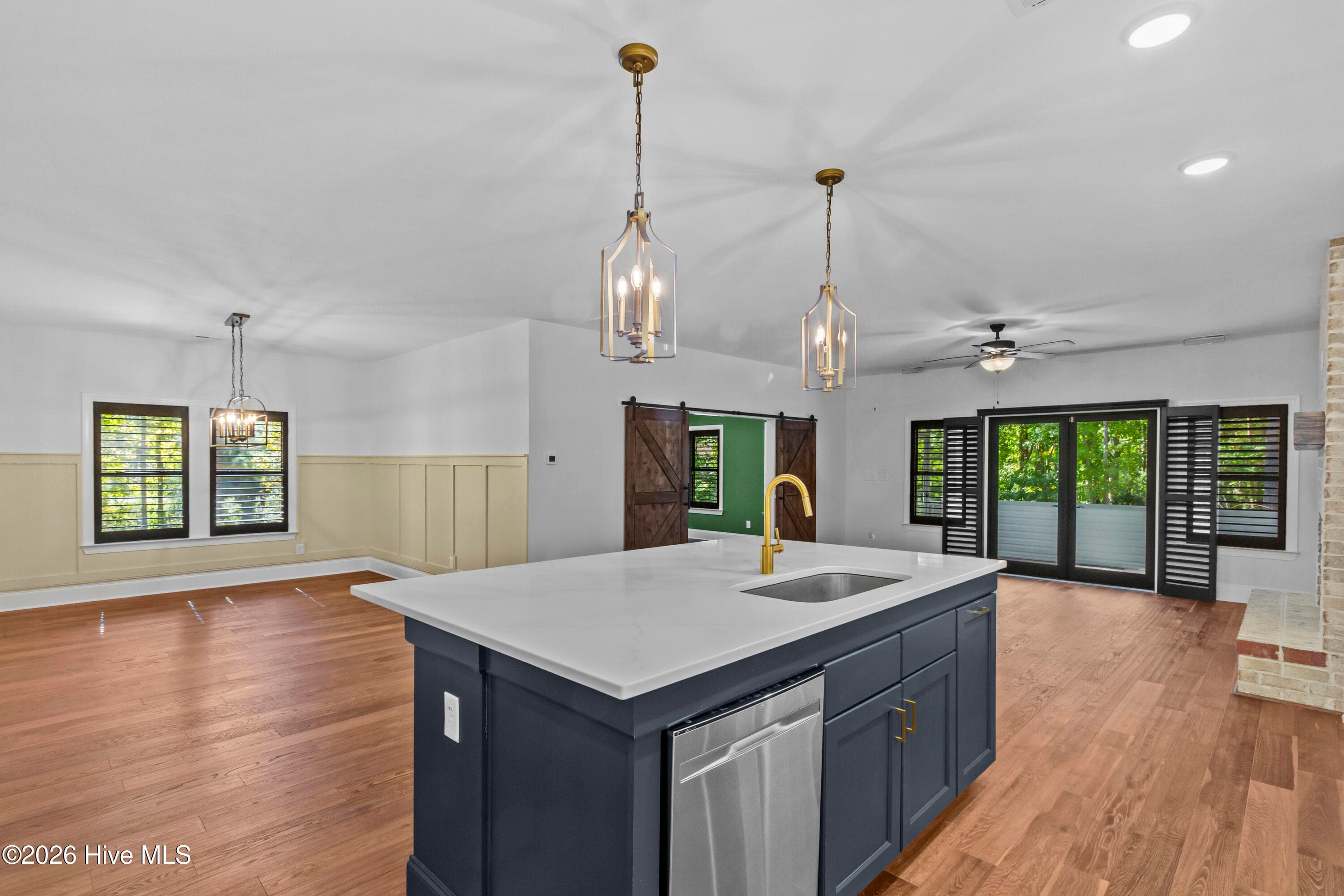 Single Family Residence at 1003 Alabaster Drive, New Bern, NC 28562, photo 13 of 99