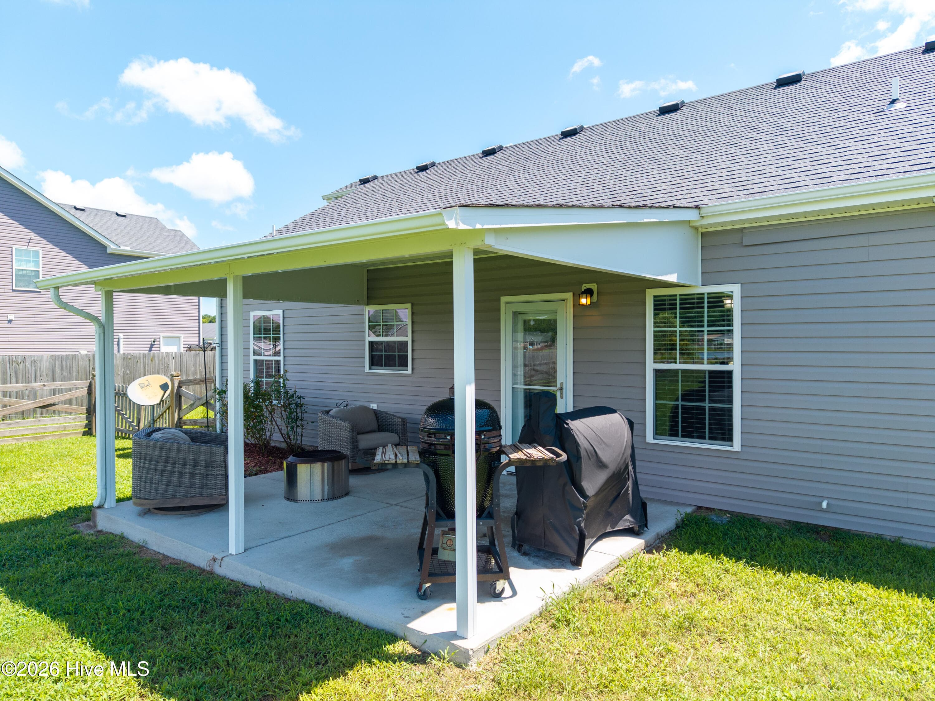 Single Family Residence at 173 Laurel Woods Way, Currituck, NC 27929, photo 5 of 53