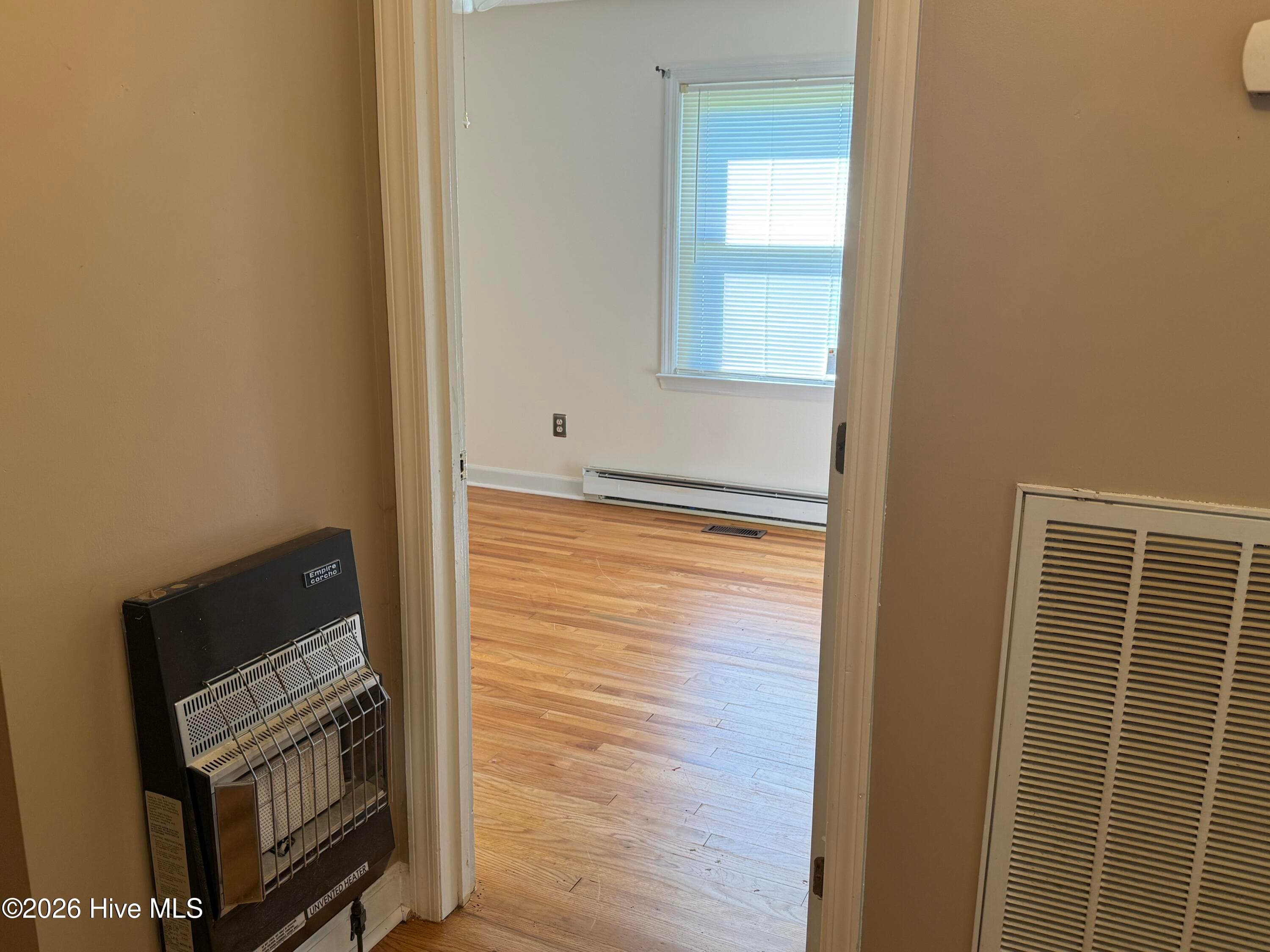 Single Family Residence at 108 Abbey Lane, Washington, NC 27889, photo 17 of 27