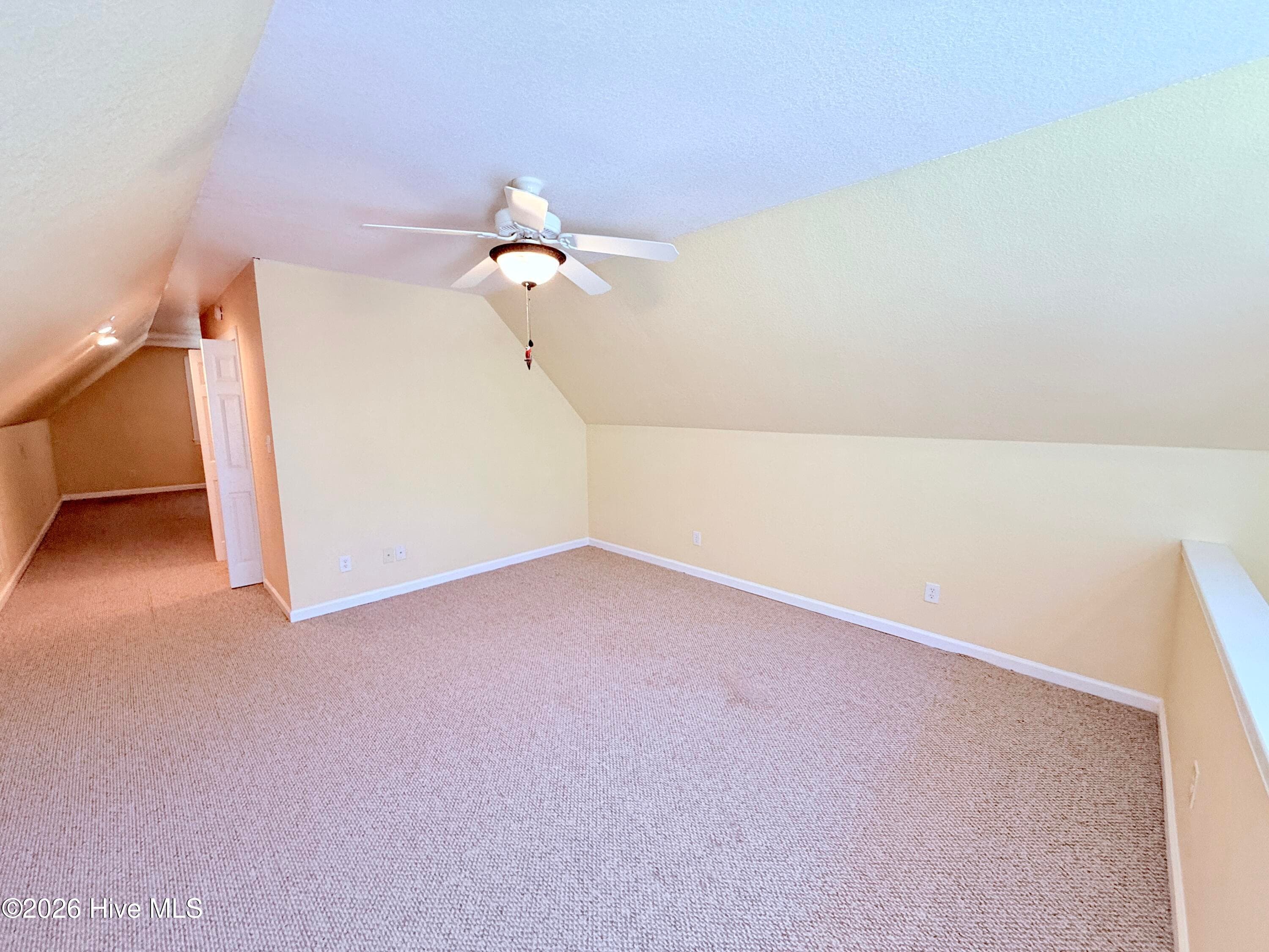 Apartment over garage - 109 Sun Burst Circle, Cedar Point, NC 28584