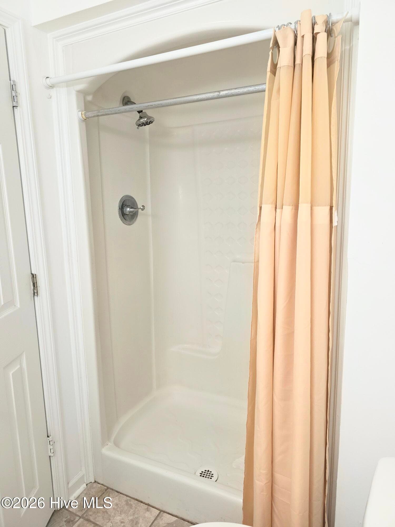 Townhouse at 114 Quarterdeck, New Bern, NC 28562, photo 30 of 33
