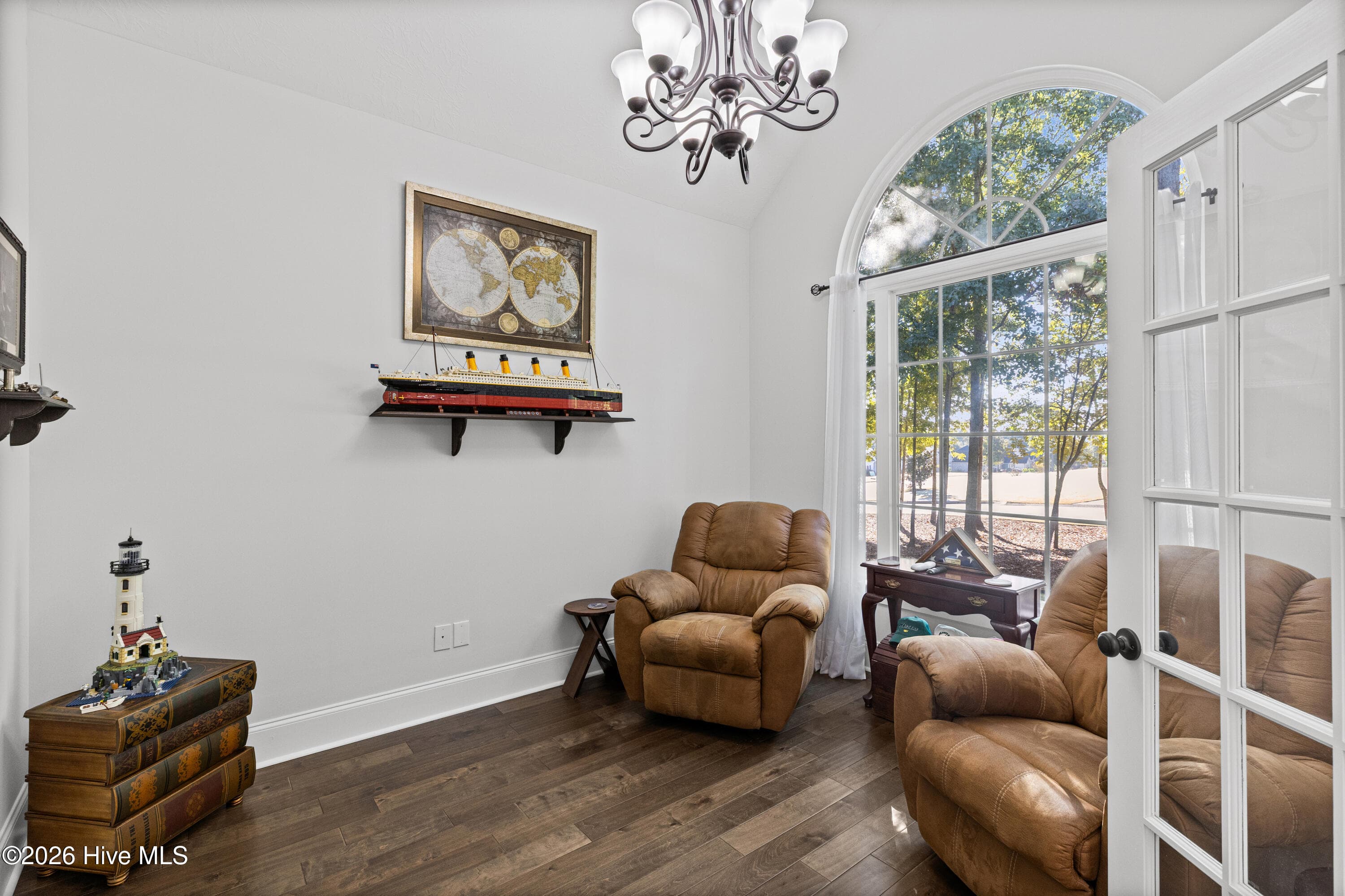 Flex room with a statement window! - 2016 Edenberry Row, Beech Island, SC 29842