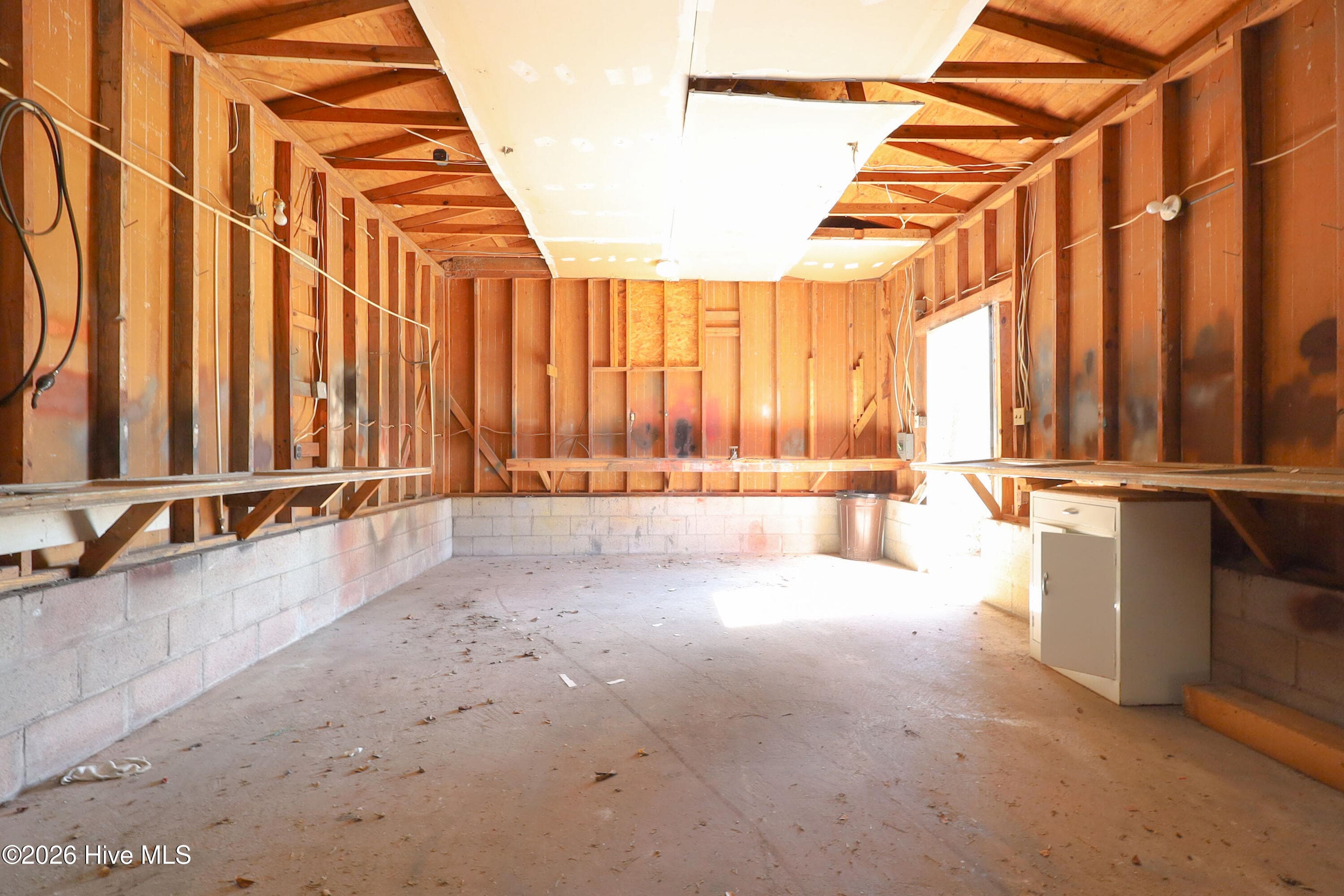 Storage Shed/Workshop - 580 Koonce Fork Road, Richlands, NC 28574