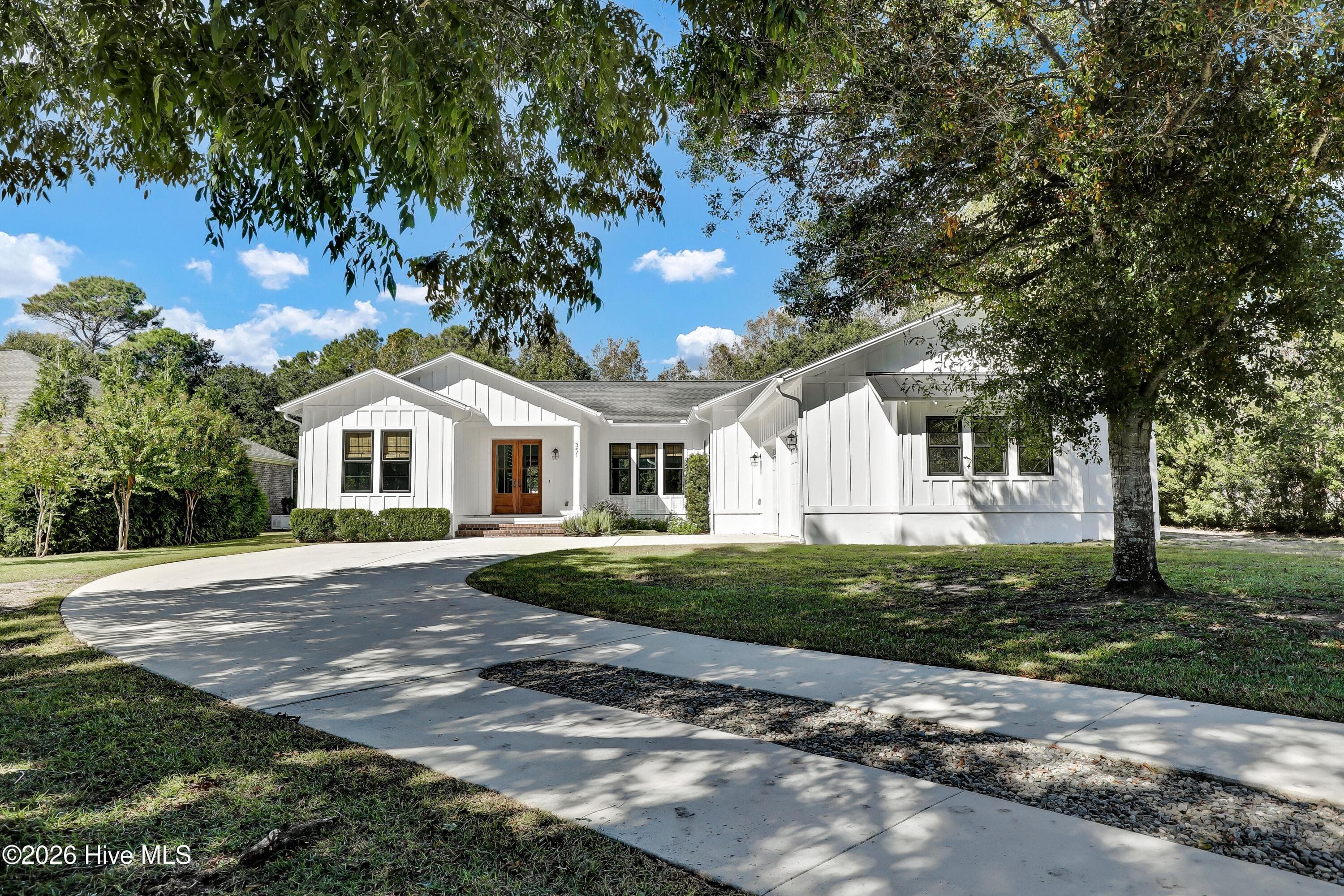 351 Olde Point Loop, Hampstead, NC 28443
