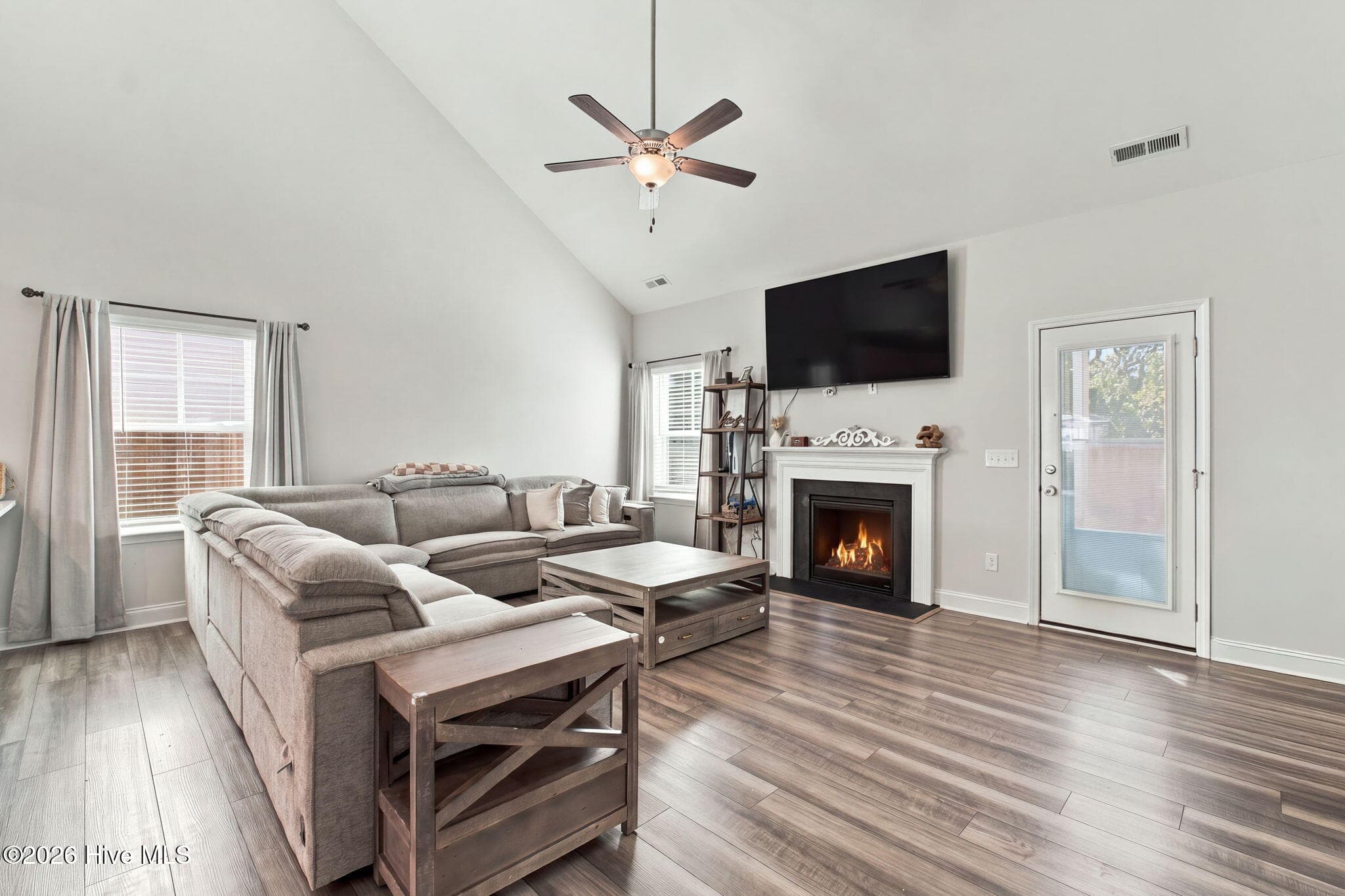 Single Family Residence at 2602 Longleaf Pine Circle, Leland, NC 28451, photo 17 of 54