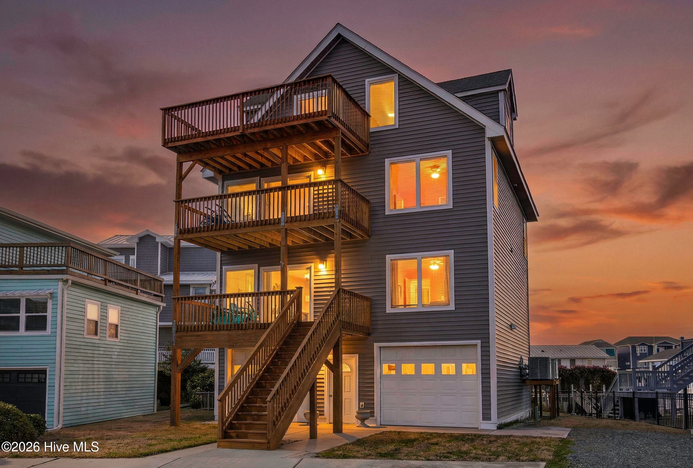 103 Mcleod Avenue, Topsail Beach, NC 28445