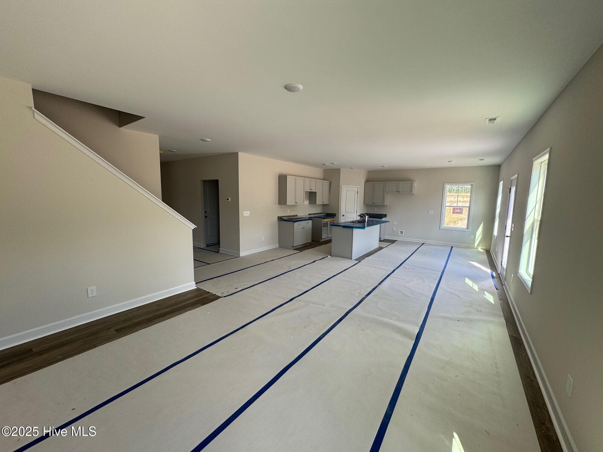 Single Family Residence at 277 Ashley Heights Drive, Aberdeen, NC 28315, photo 10 of 65