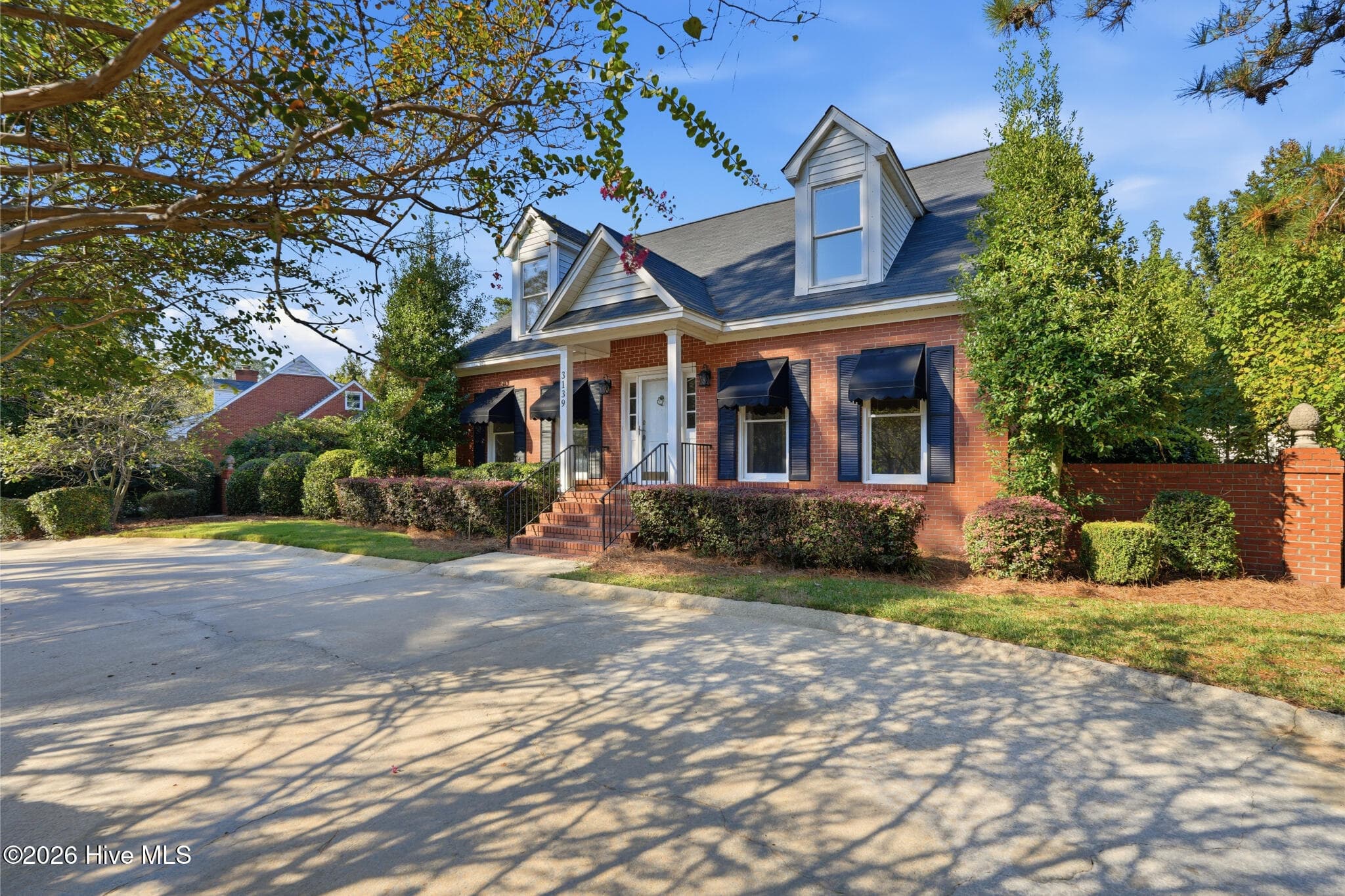 Single Family Residence at 3139 W Lake Forest Drive, Augusta, GA 30909, photo 4 of 57