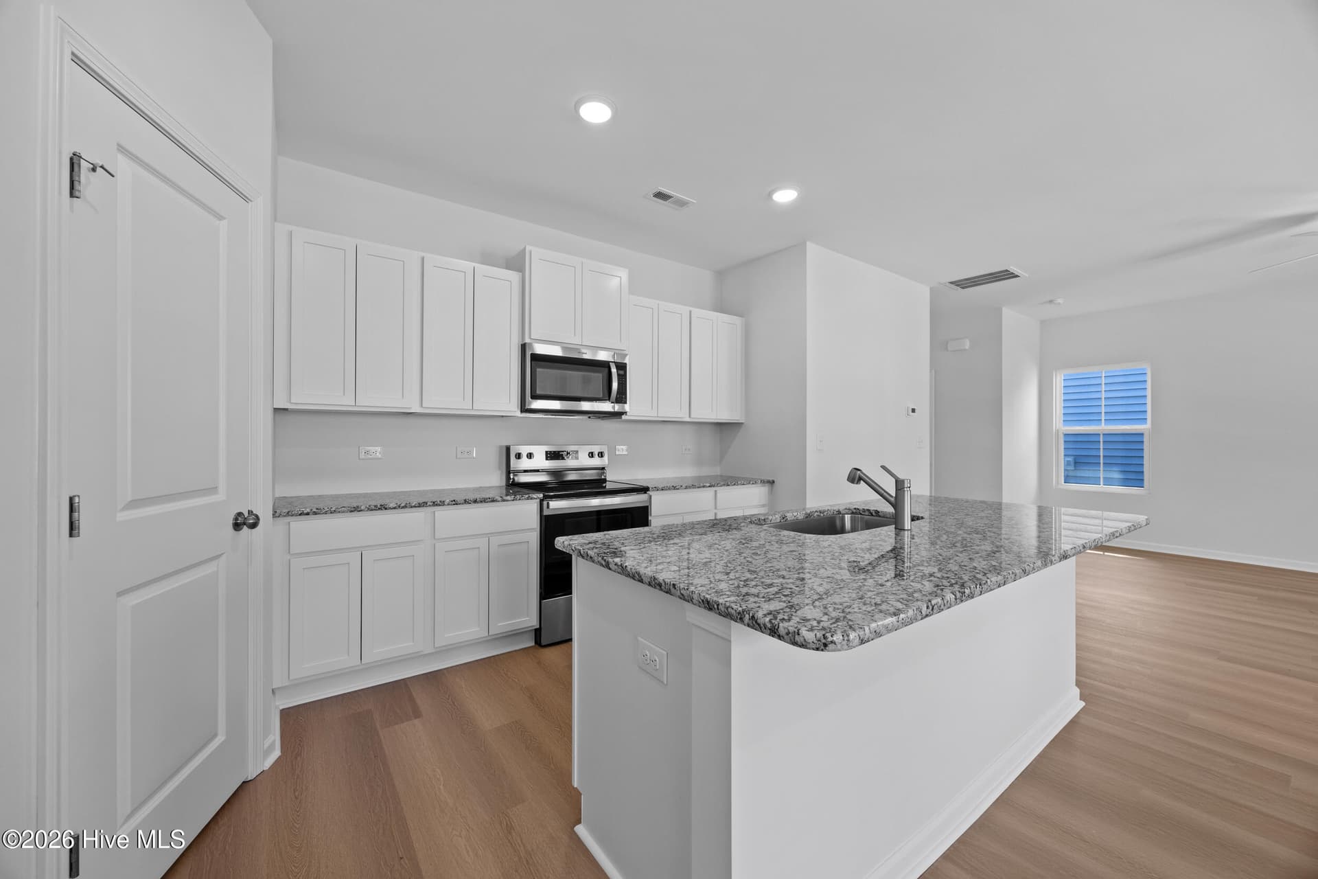 Single Family Residence at 206 Brookfield Branch Drive 29, Hampstead, NC 28443, photo 14 of 48