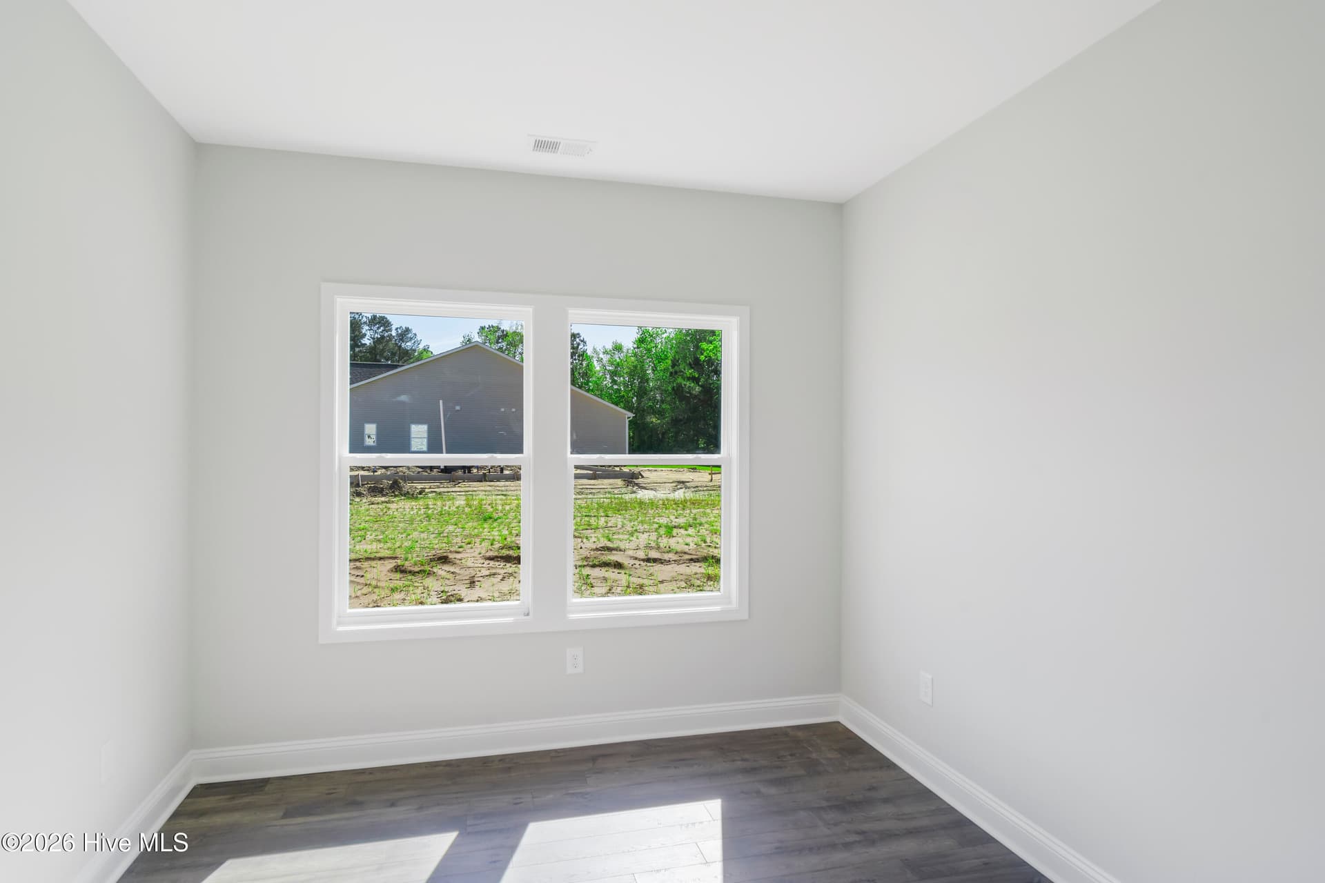 Single Family Residence at 1139 Forest Bend Drive NW, Calabash, NC 28467, photo 14 of 30