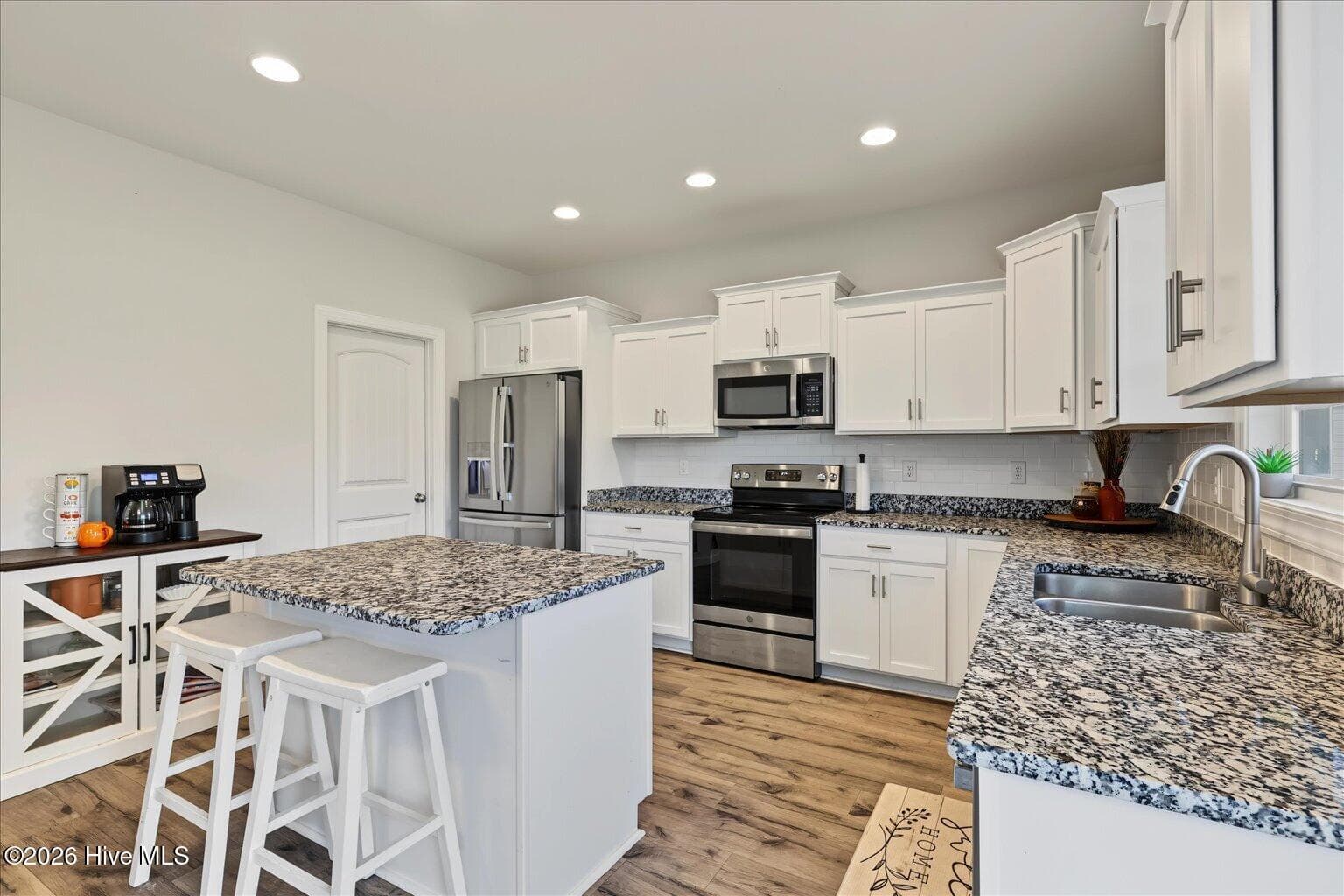 Single Family Residence at 12 N Ardsley Lane, Rocky Point, NC 28457, photo 24 of 55