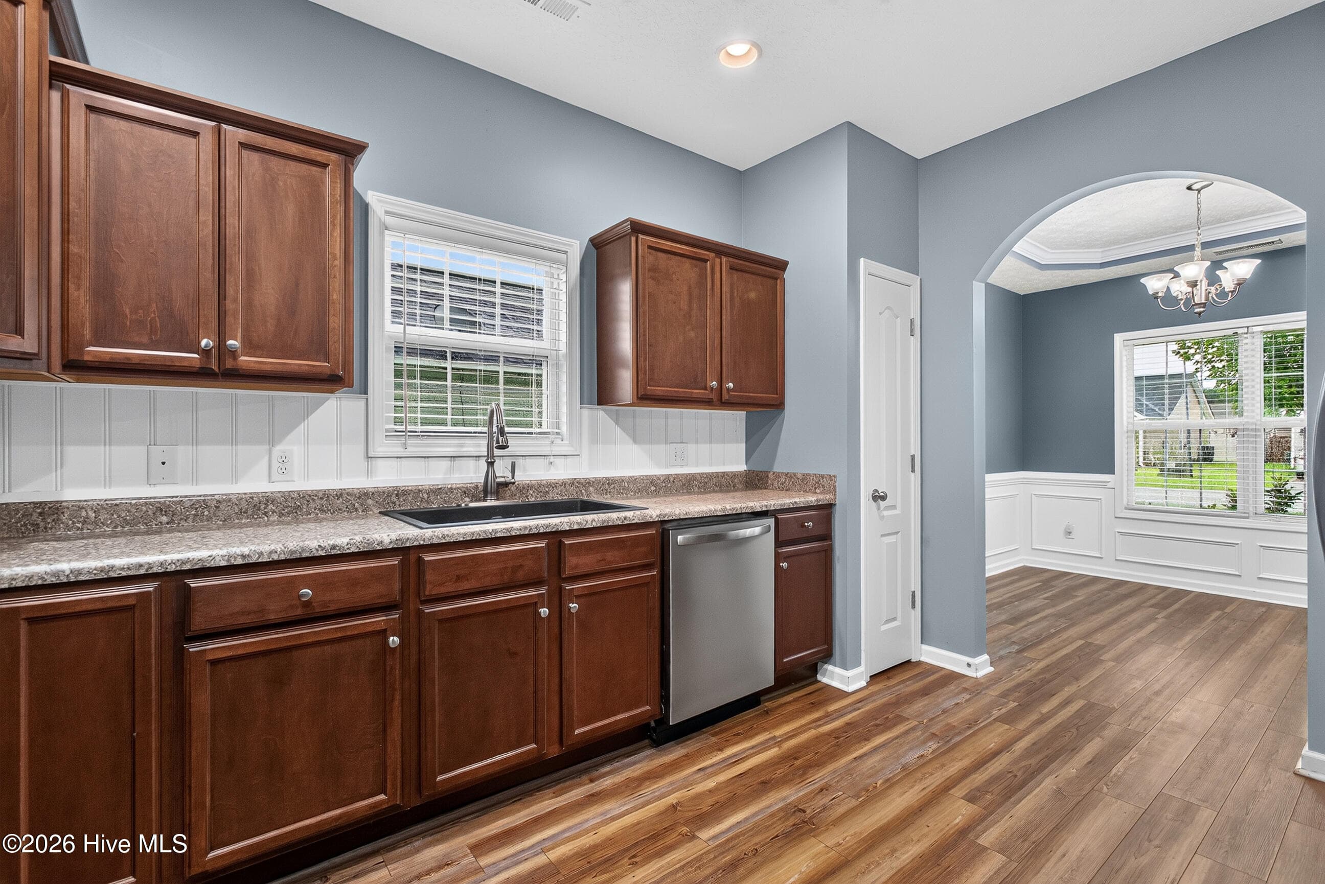 Single Family Residence at 710 Radiant Drive, Jacksonville, NC 28546, photo 11 of 38