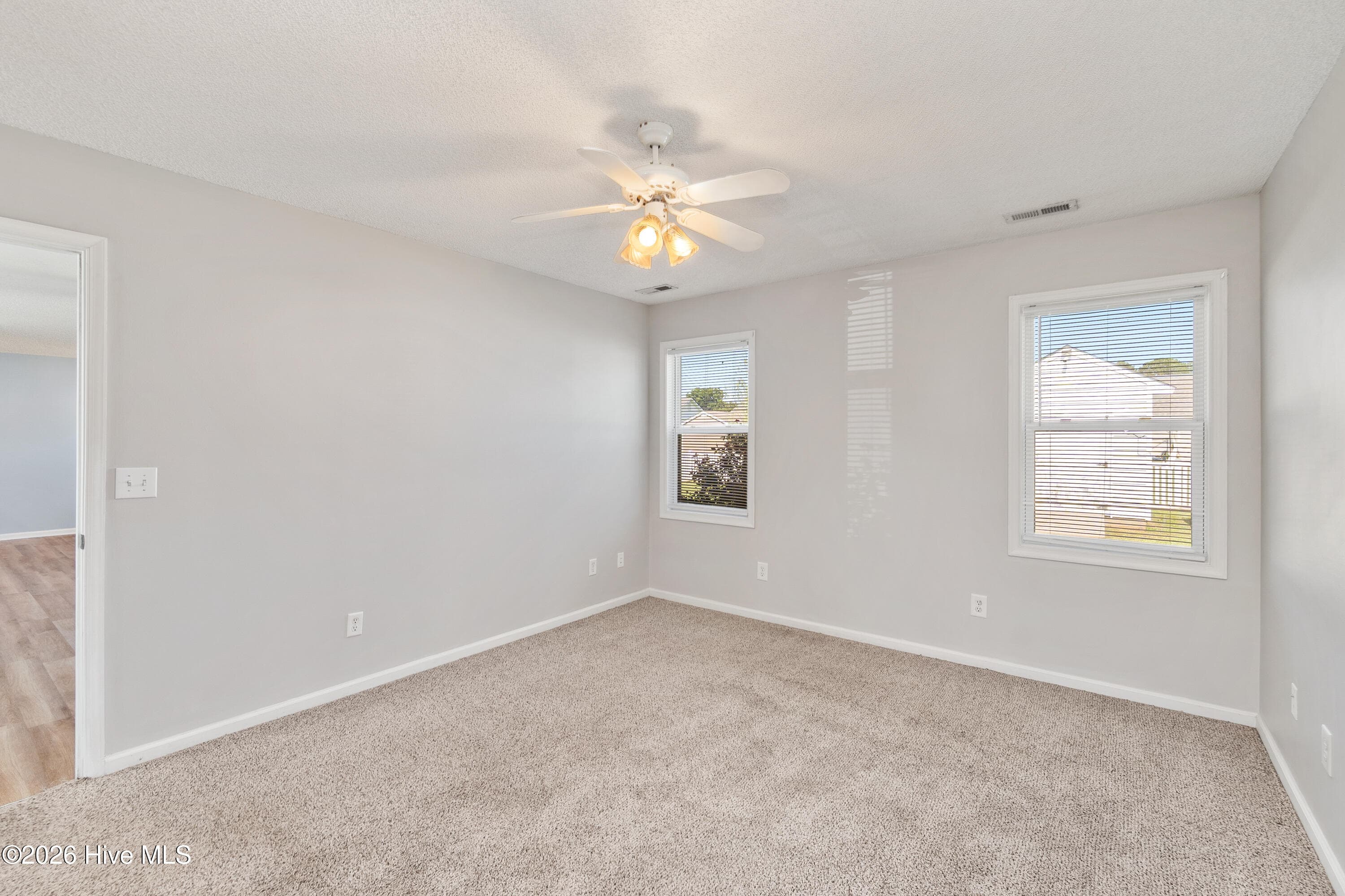 Single Family Residence at 105 Raintree Run, Elizabeth City, NC 27909, photo 19 of 48