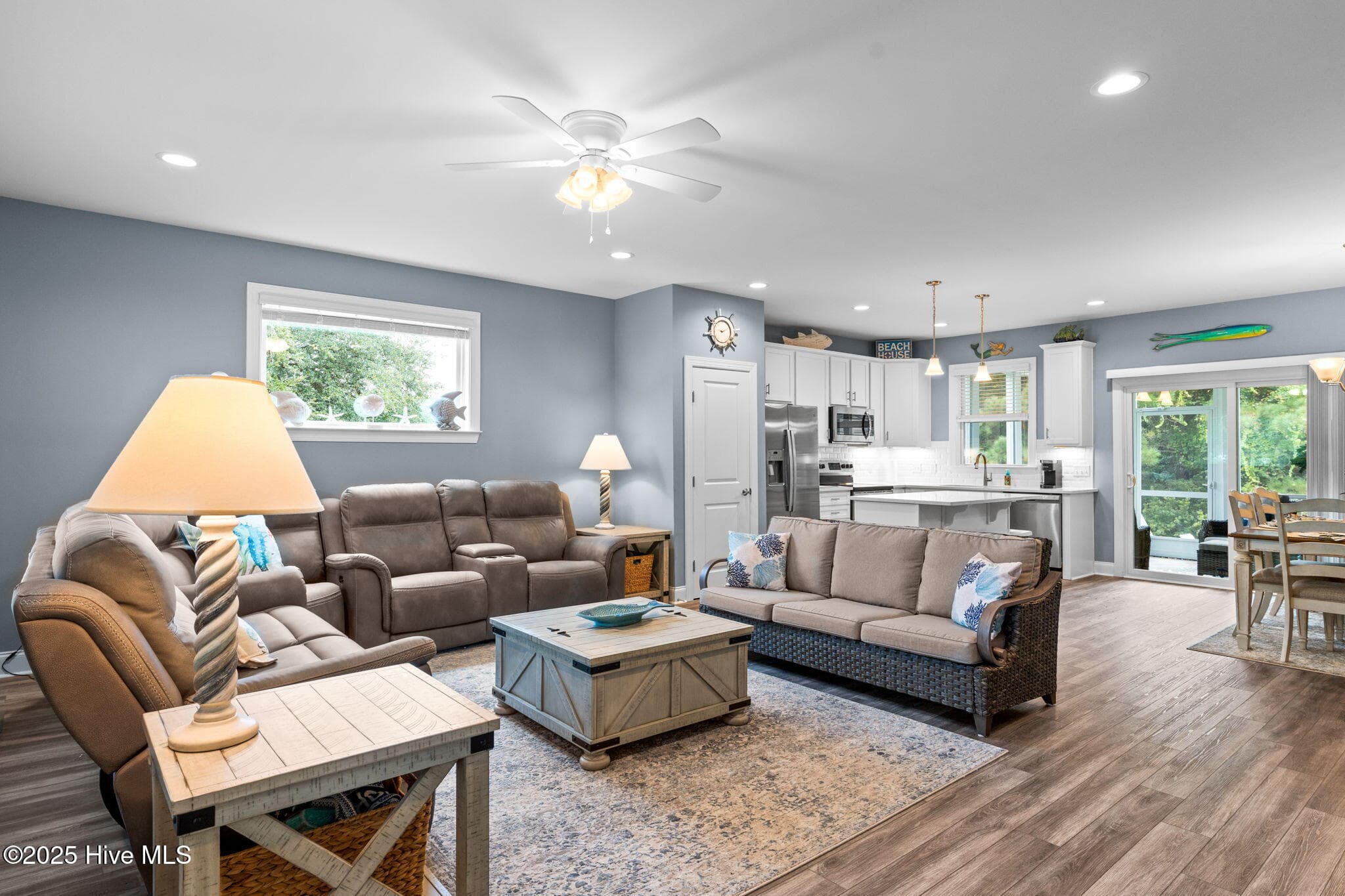 Single Family Residence at 420 Cades Trail, Southport, NC 28461, photo 5 of 61