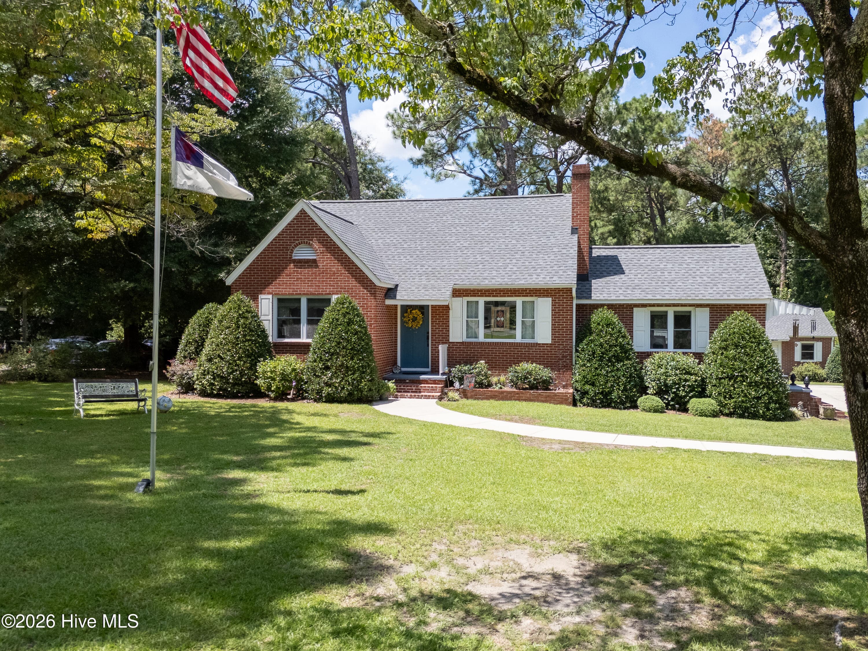 Single Family Residence at 1301 N Poplar Street, Aberdeen, NC 28315, photo 3 of 59