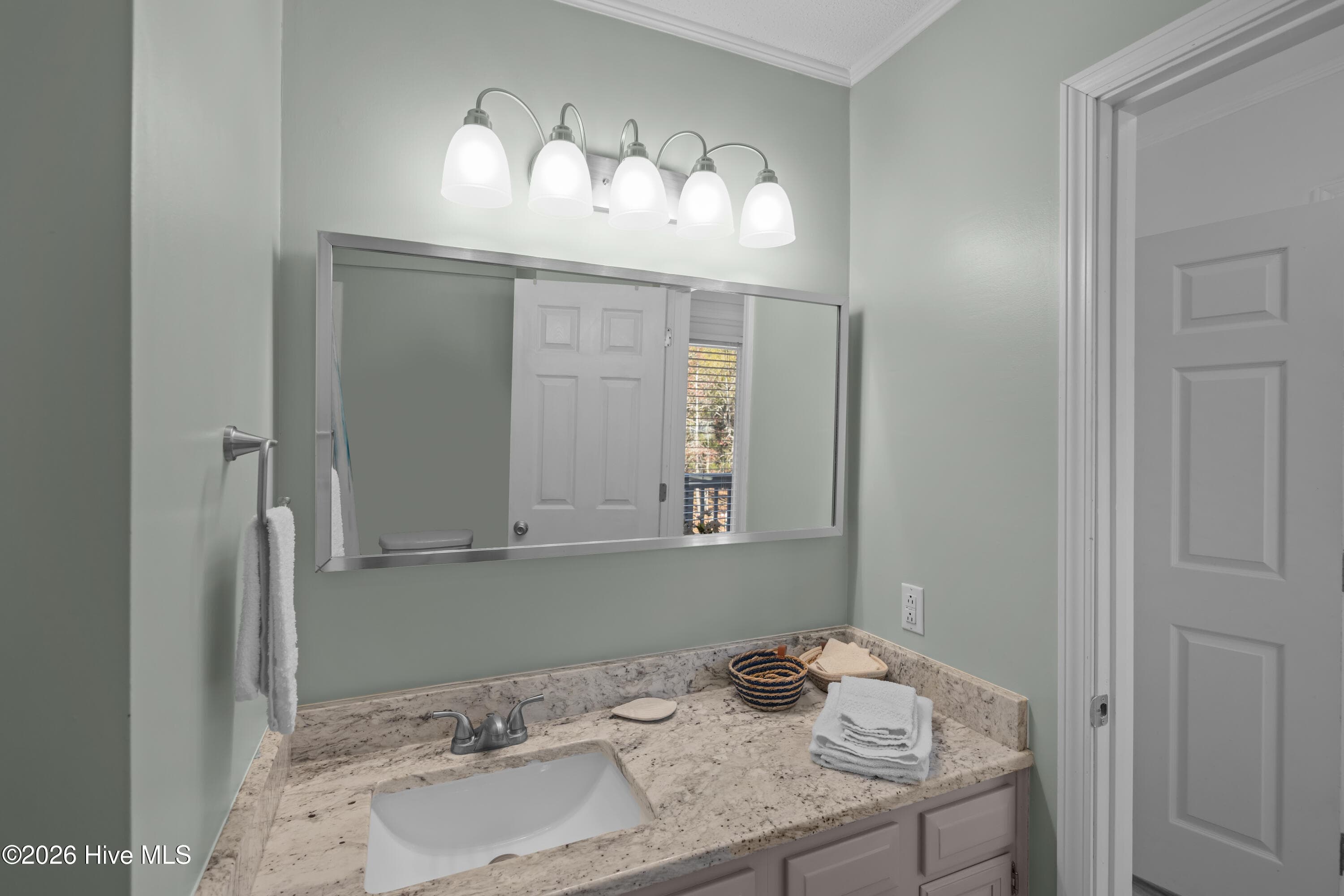 Condominium at 2213 Harbourside Drive, New Bern, NC 28560, photo 35 of 55