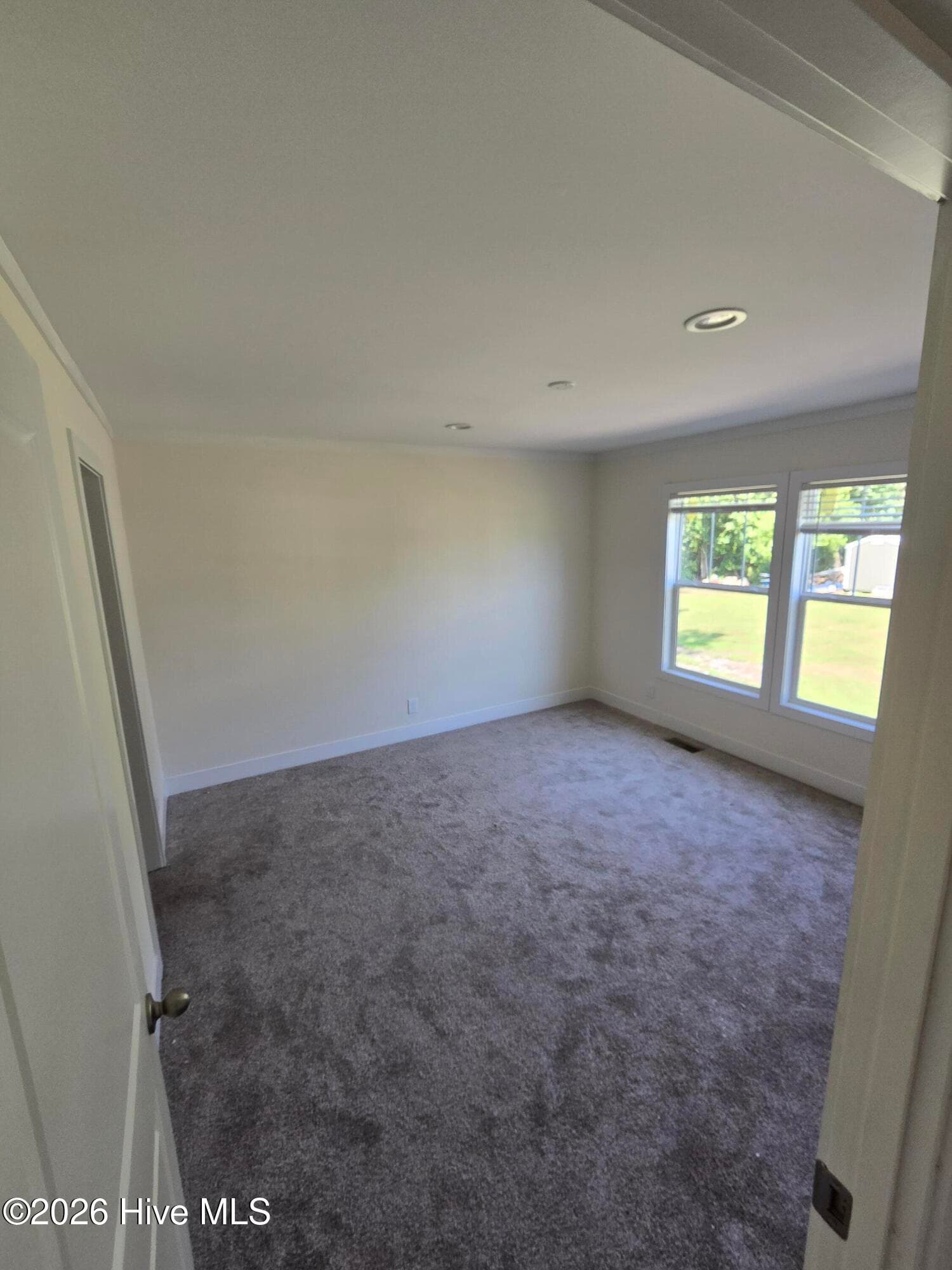 Manufactured Home at 106 Dundee Trail, Holly Ridge, NC 28445, photo 20 of 46