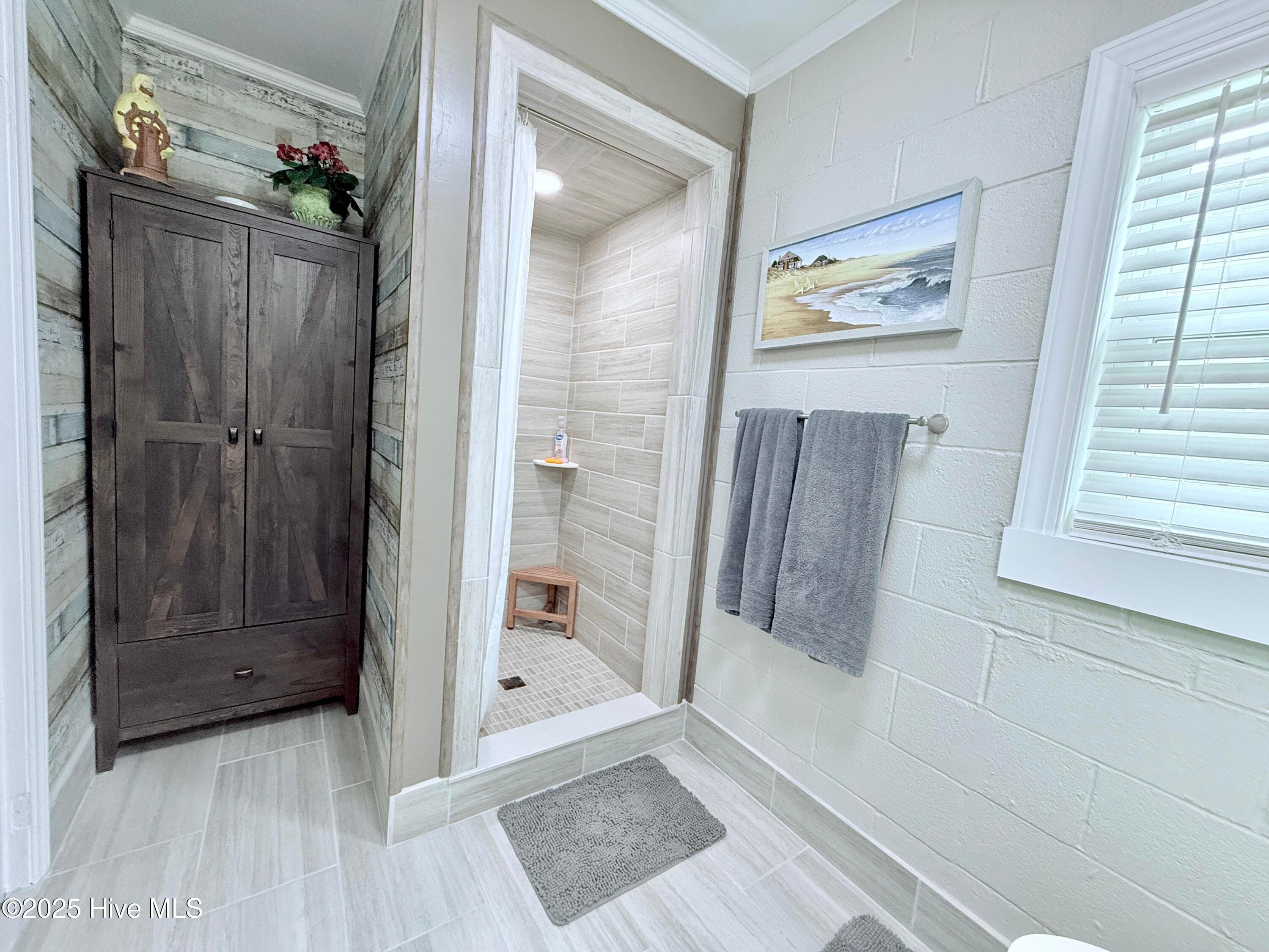 Downstairs full bathroom - 5405 Cedar Tree Lane, Emerald Isle, NC 28594