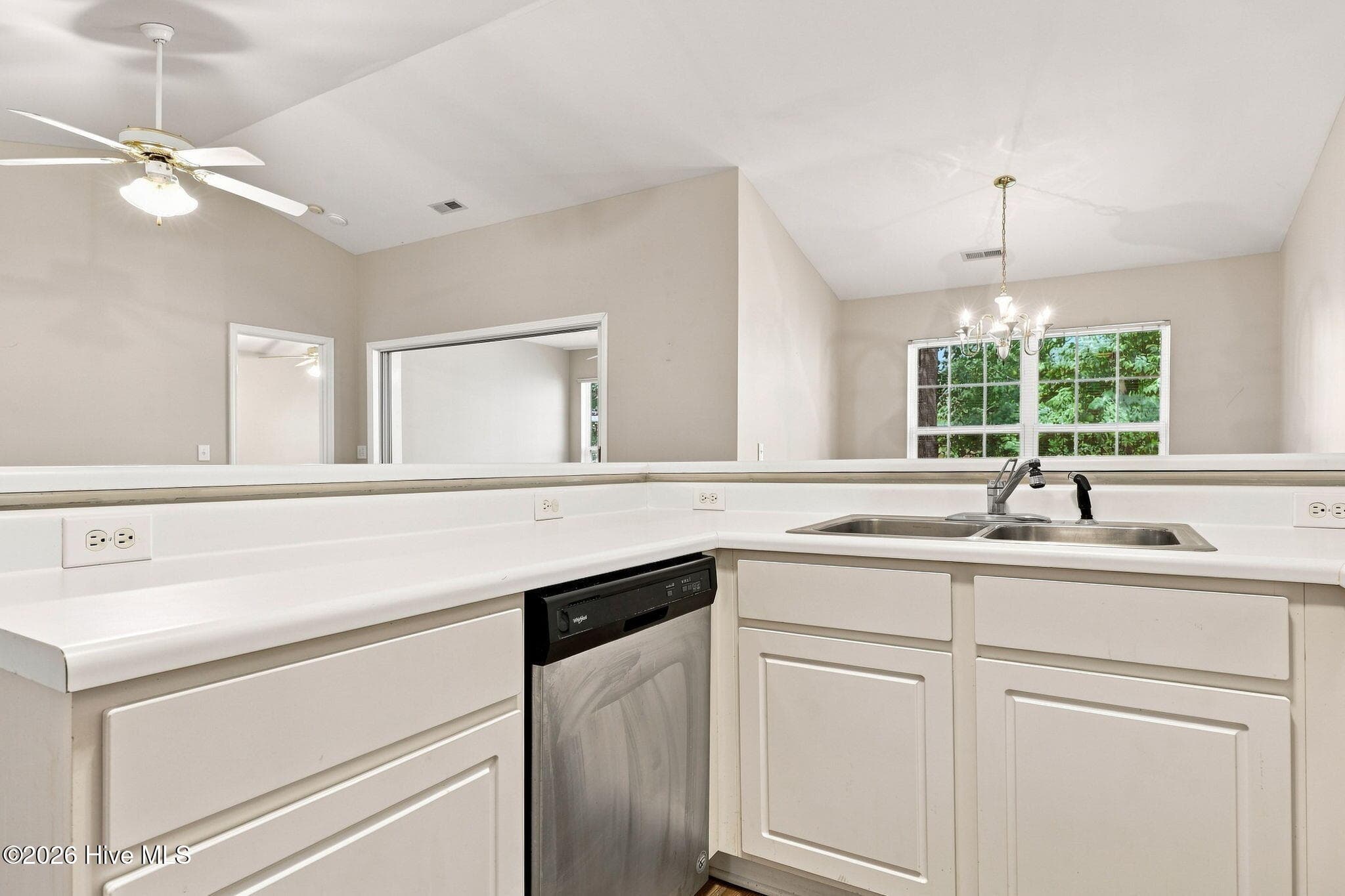 Condominium at 2209 Locksley Woods Drive G, Greenville, NC 27858, photo 20 of 49