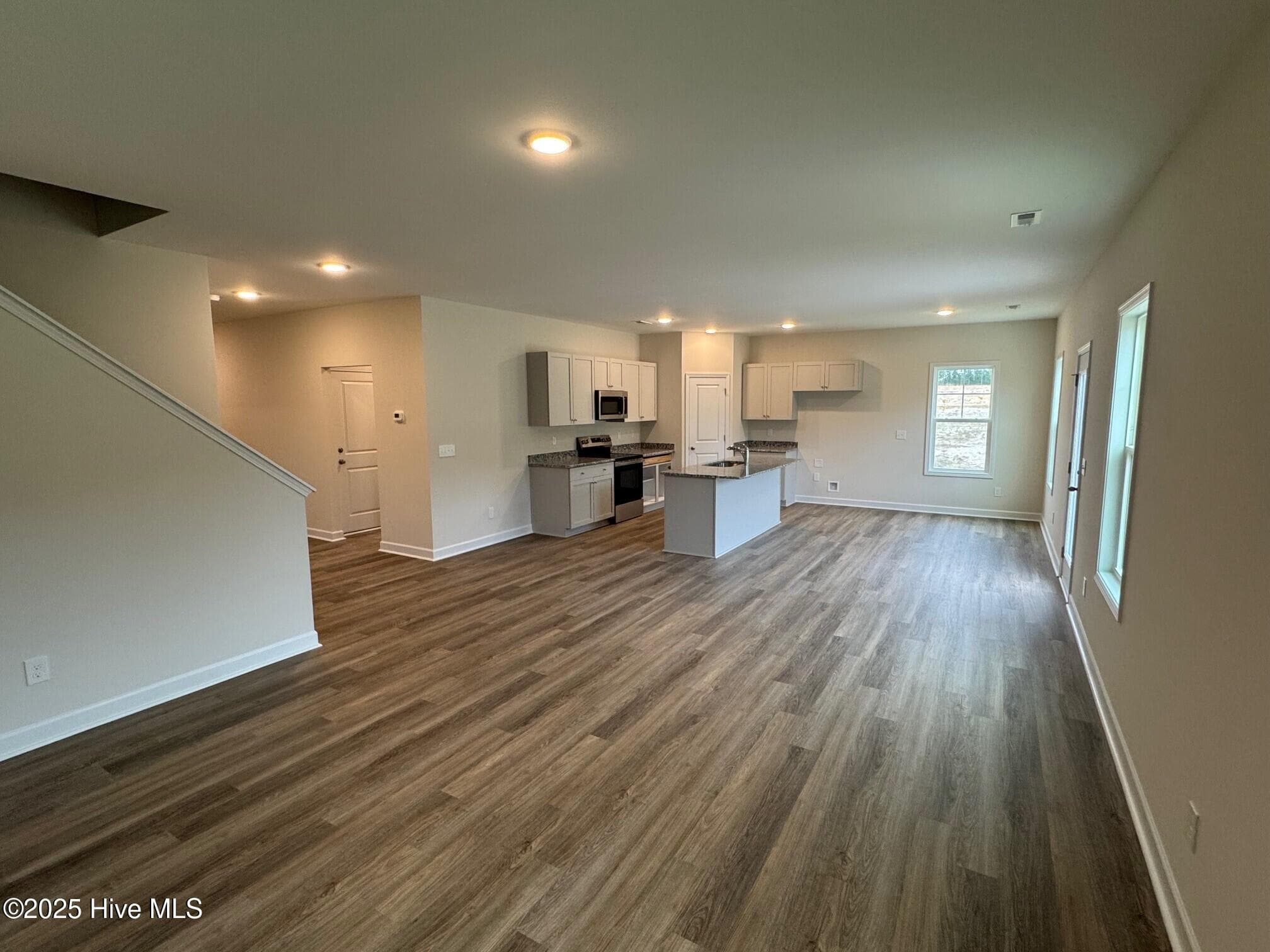Single Family Residence at 277 Ashley Heights Drive, Aberdeen, NC 28315, photo 14 of 65