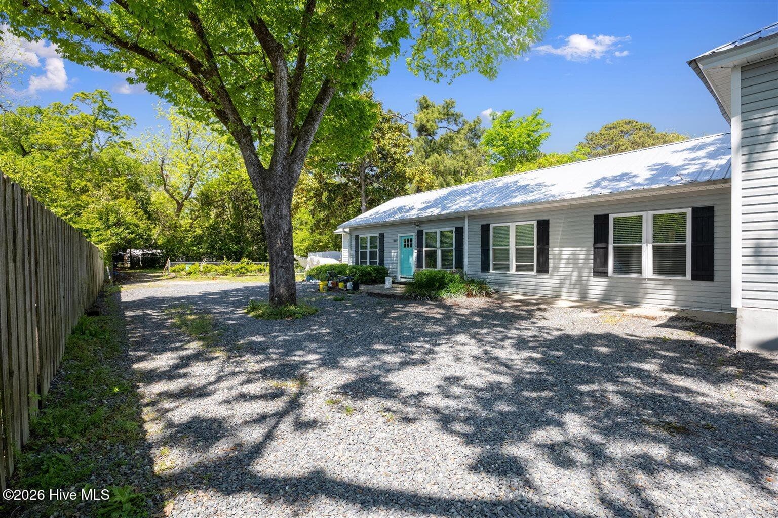 305 Macmillan Avenue N, Wilmington, NC 28403