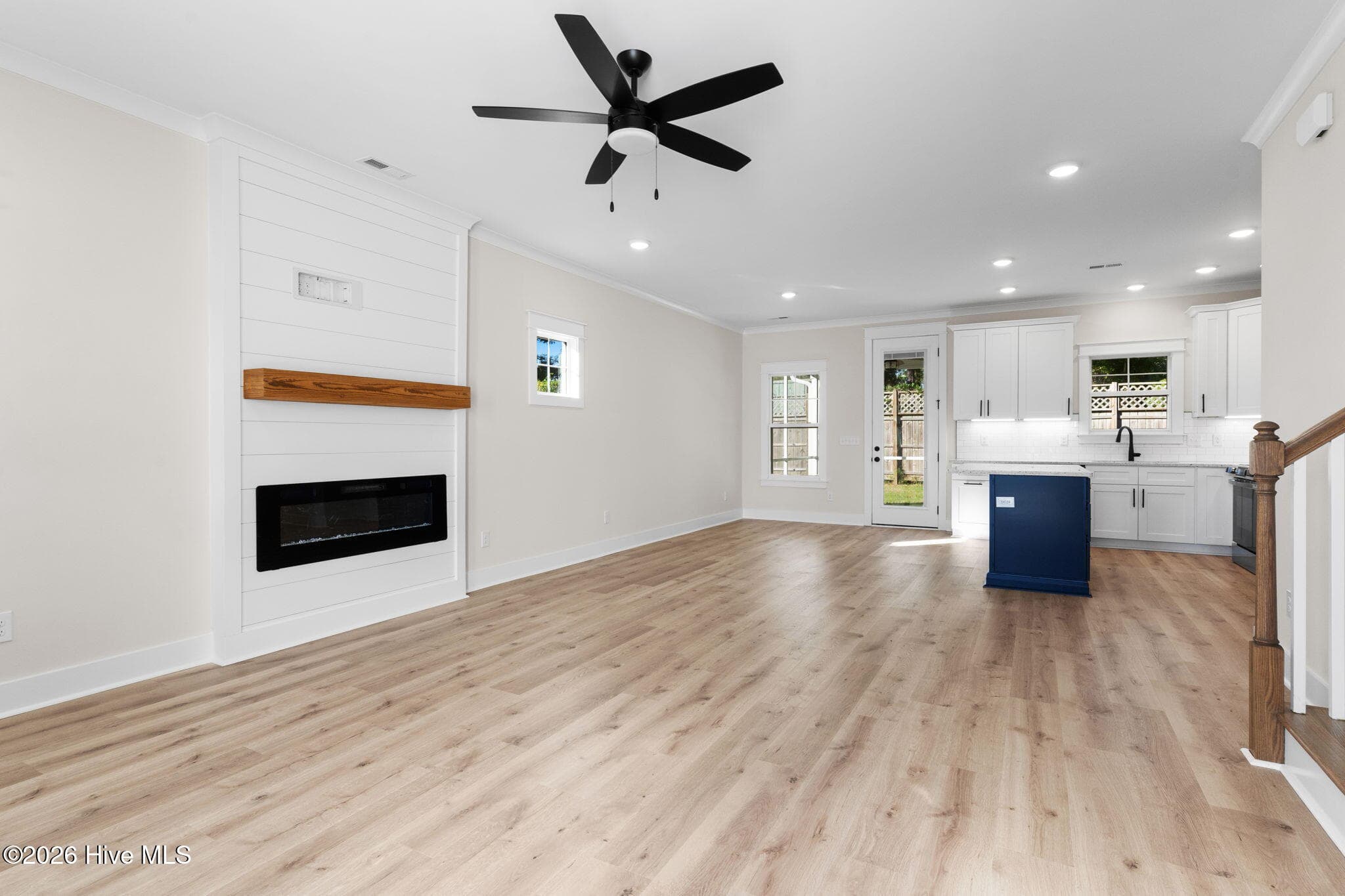 Single Family Residence at 2027 Greenside Manor Drive SW, Ocean Isle Beach, NC 28469, photo 28 of 81