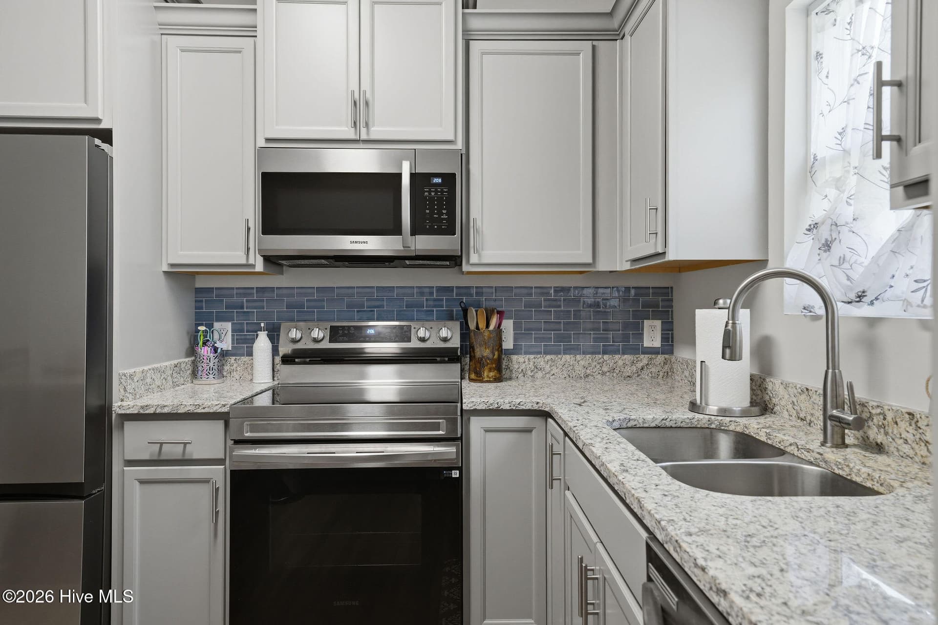 Single Family Residence at 7605 Privateer Loop, Sunset Beach, NC 28468, photo 11 of 32