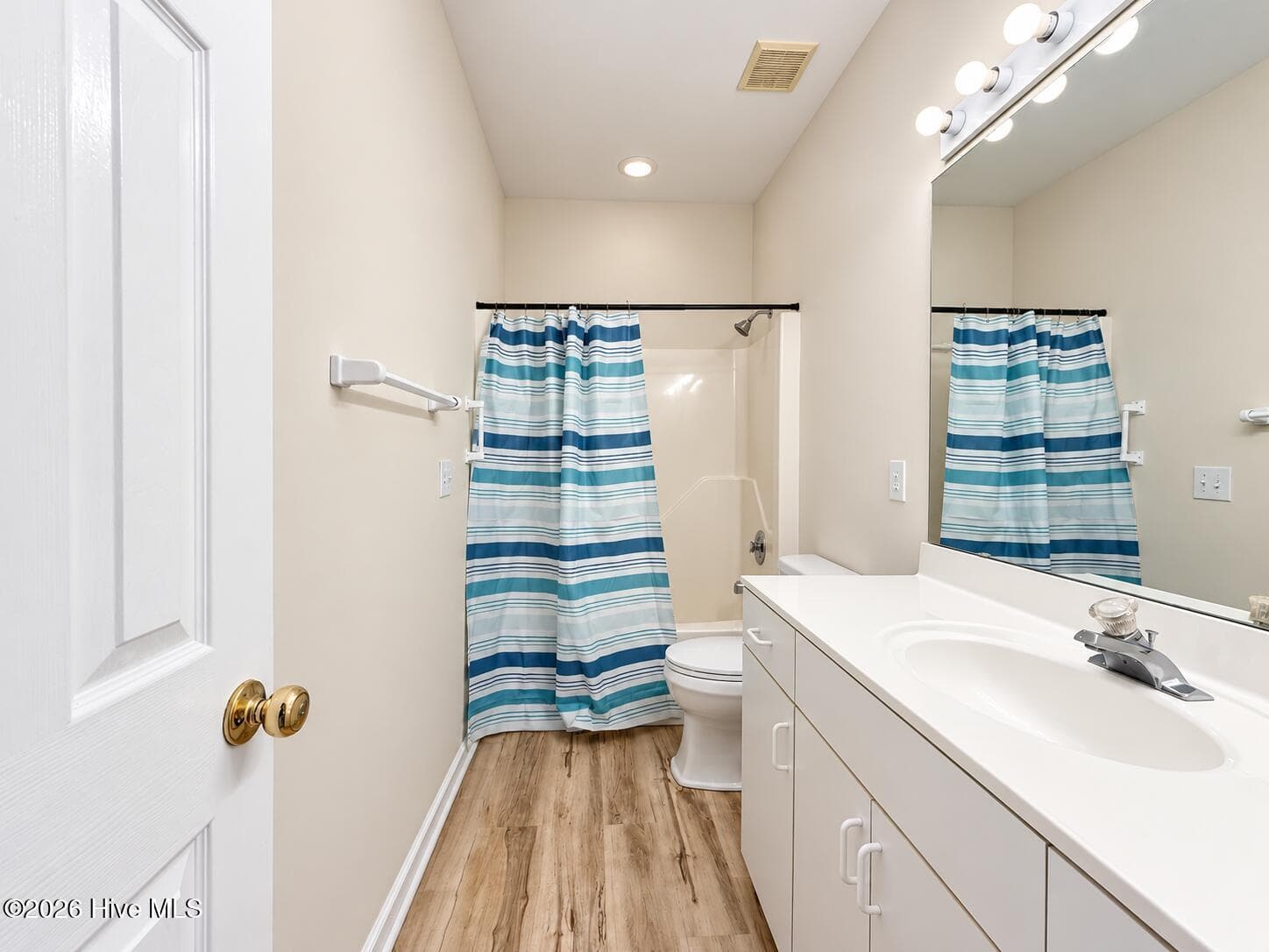 Townhouse at 1017 Avenshire Circle, Wilmington, NC 28412, photo 32 of 37
