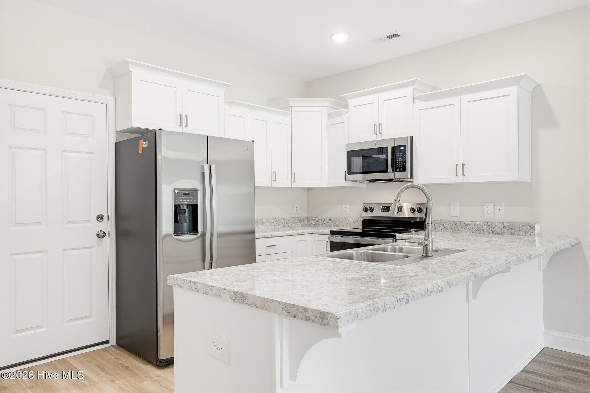 Townhouse at 227 Sandpiper Place, Holly Ridge, NC 28445, photo 12 of 30