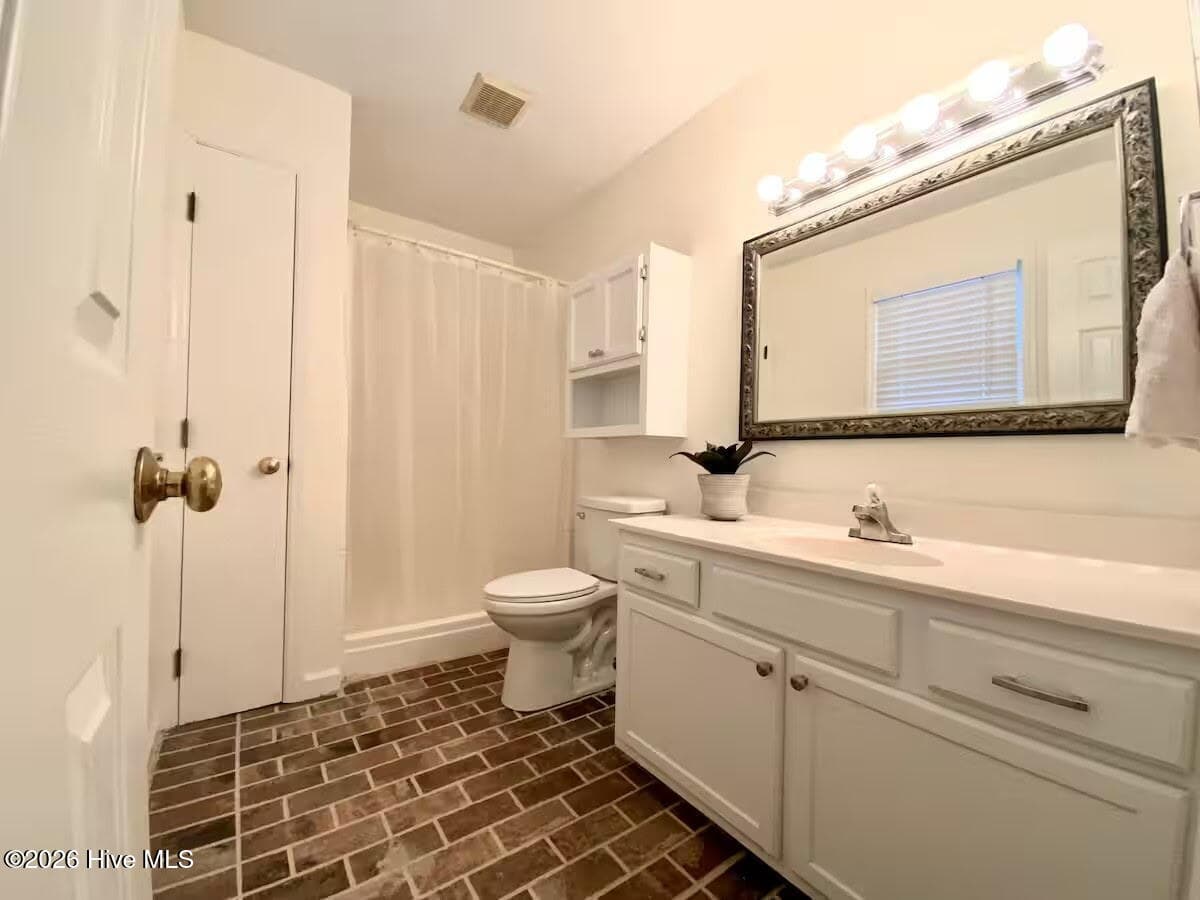 Single Family Residence at 5302 Dandelion Drive, Wilmington, NC 28405, photo 30 of 62