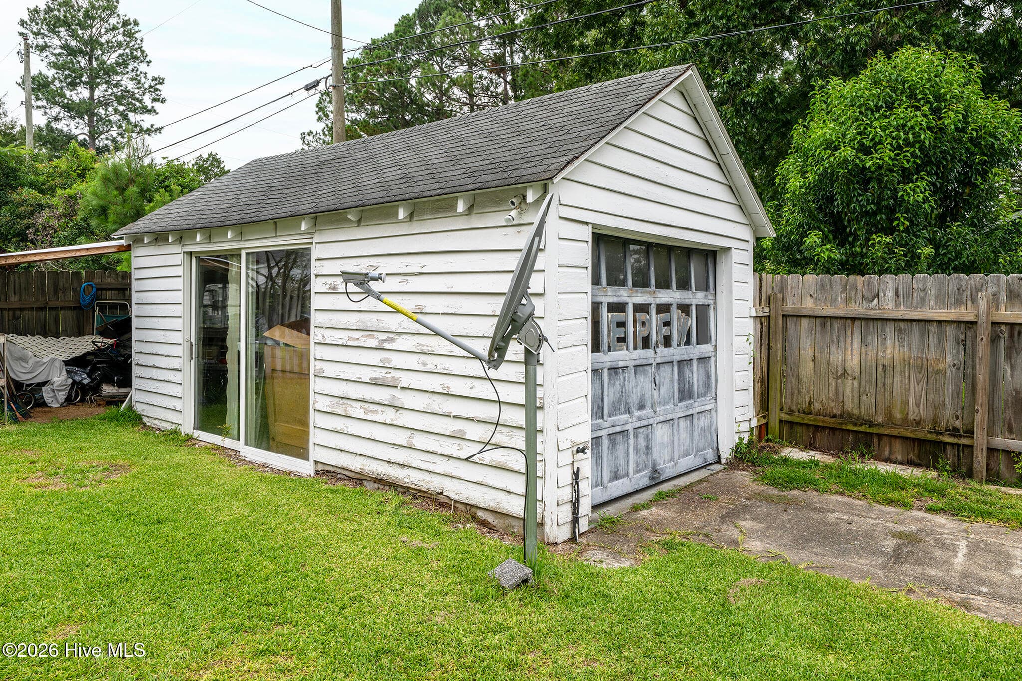 Detached Garage - 1902 Wilson Street, New Bern, NC 28560