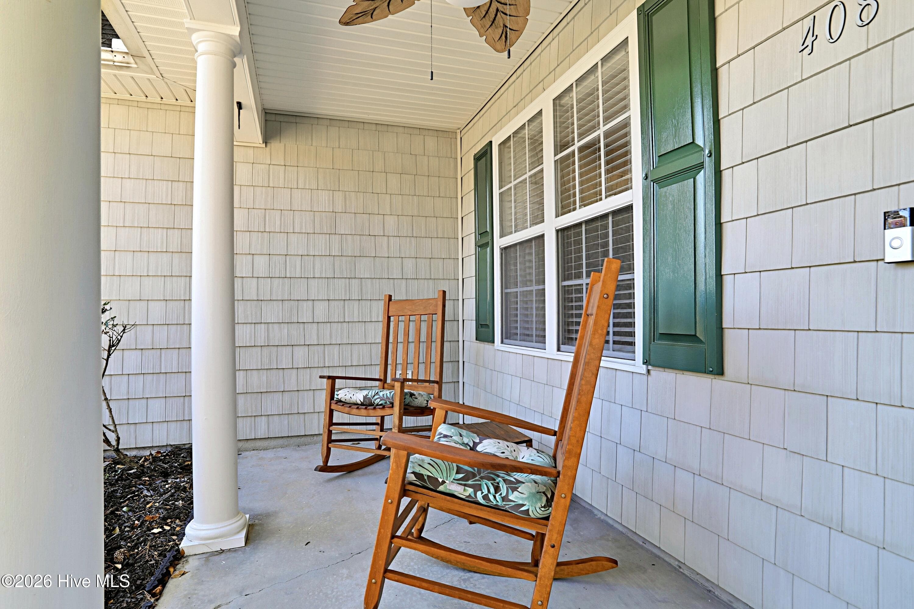 Single Family Residence at 408 N Belvedere Drive, Hampstead, NC 28443, photo 18 of 29
