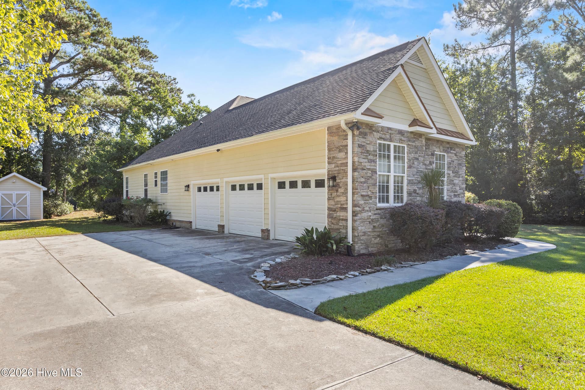 Single Family Residence at 707 N Green Tee Road, Hampstead, NC 28443, photo 51 of 63