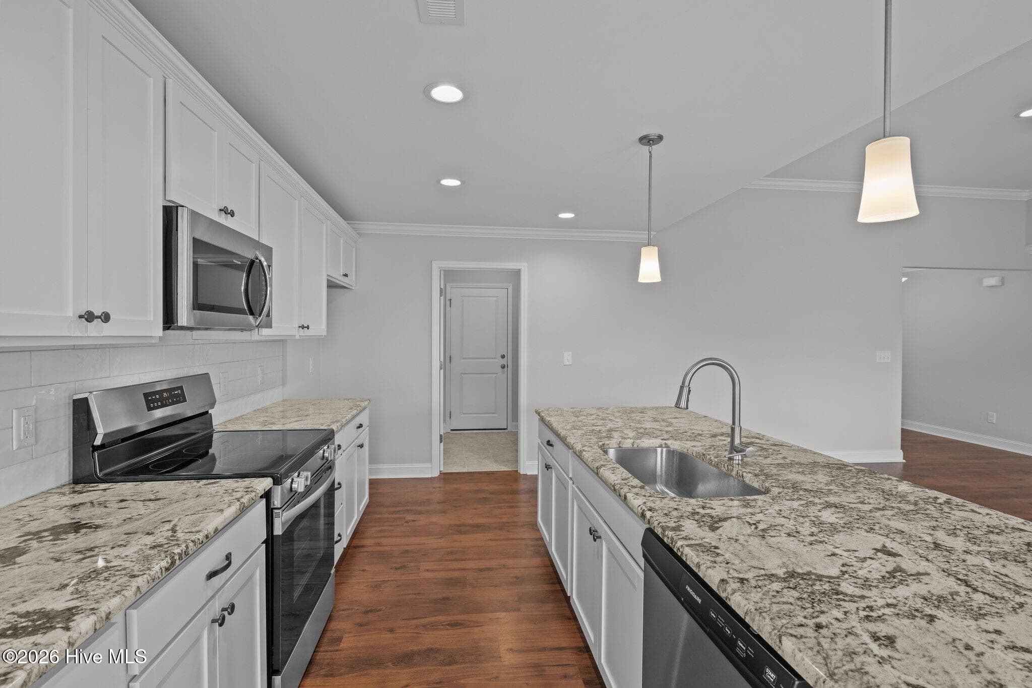 Photo of similar home - 2325 Rhinestone Drive, Winterville, NC 28590