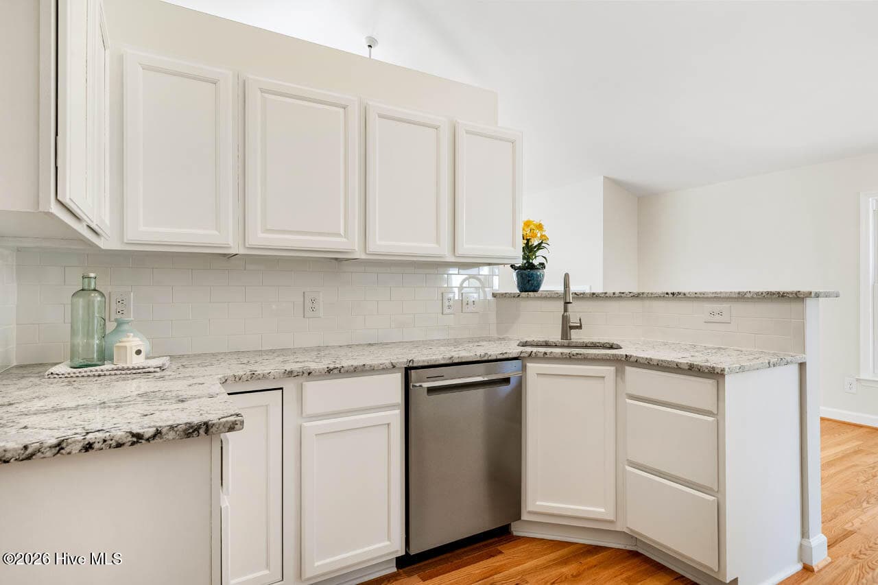 Single Family Residence at 113 Riverbirch Point, Carrboro, NC 27510, photo 12 of 47