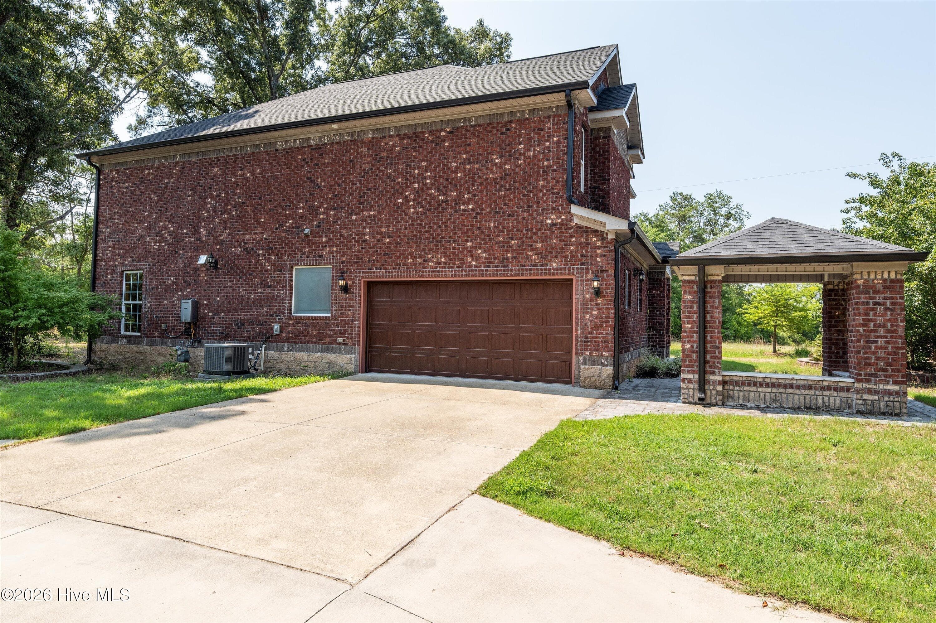 Single Family Residence at 1423 Edgefield Road, North Augusta, SC 29860, photo 41 of 51