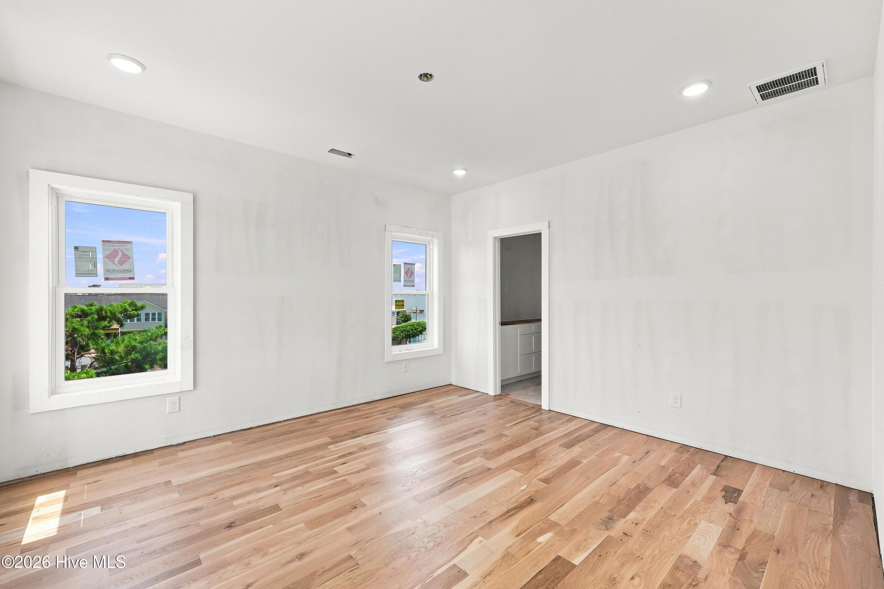 Primary suite - 3rd floor - 2302 Emerald Drive, Emerald Isle, NC 28594