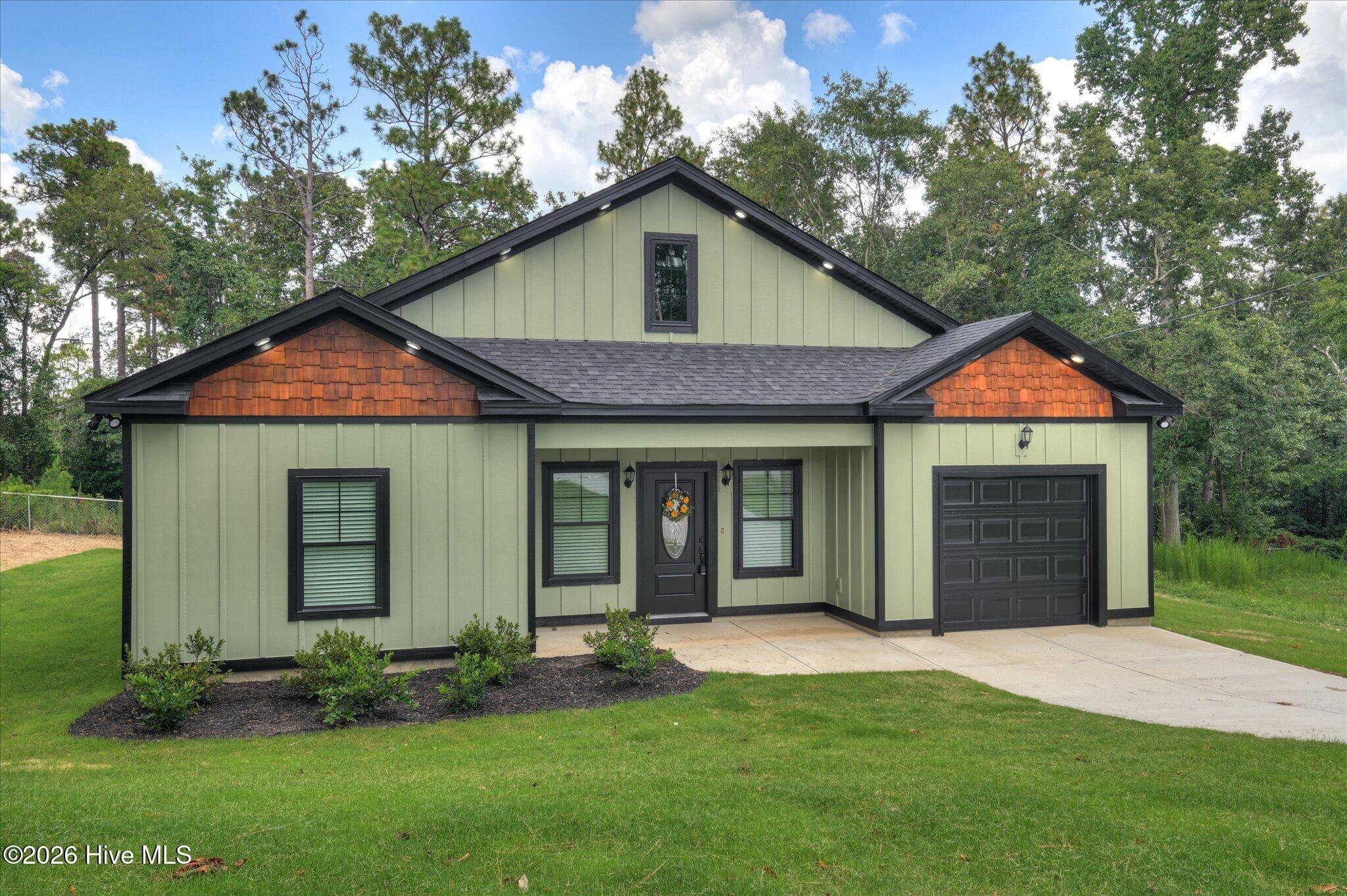 Single Family Residence at 650b Hampton Circle, North Augusta, SC 29841, photo 3 of 62