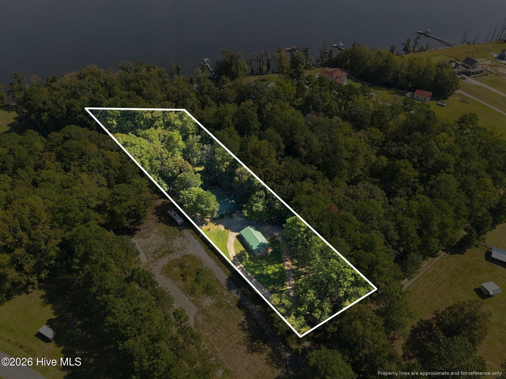 Single Family Residence at 400 Fort Hill Drive, Blounts Creek, NC 27814, photo 10 of 38