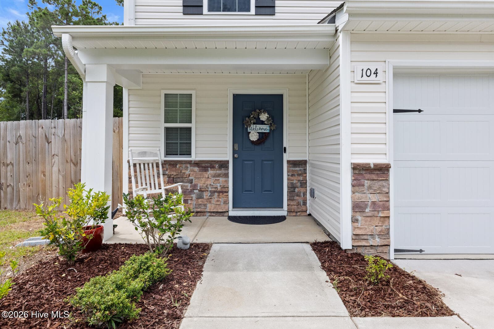Single Family Residence at 104 Priscilla Place, Hampstead, NC 28443, photo 5 of 34