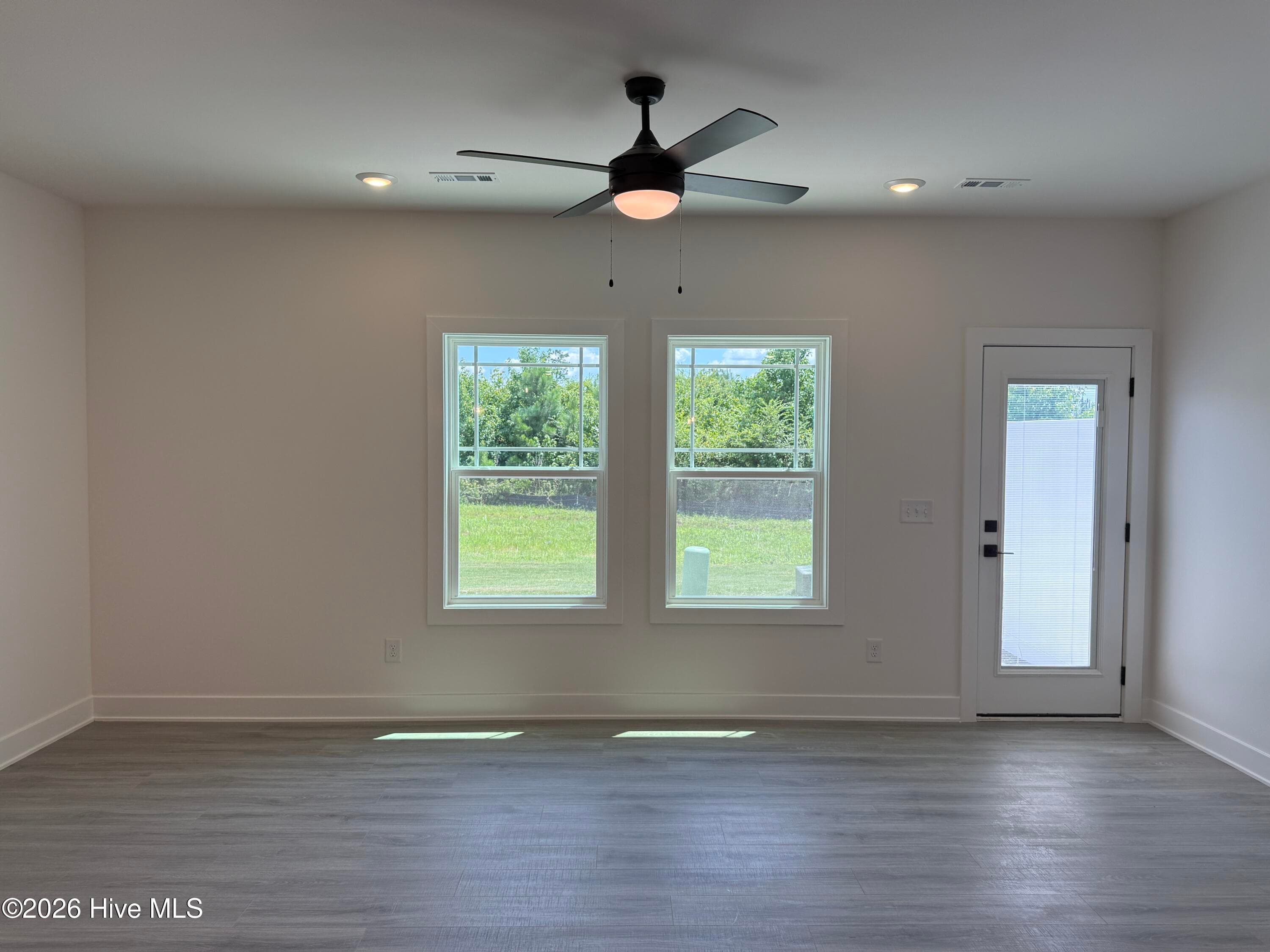 Townhouse at 2015 Tharrington Way, Rocky Mount, NC 27803, photo 4 of 31