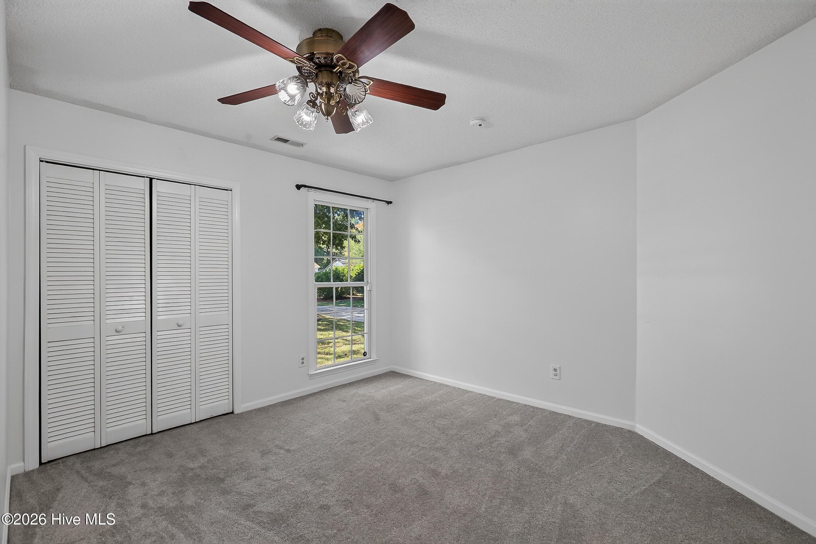 Single Family Residence at 439 Candlewood Drive, Jacksonville, NC 28540, photo 27 of 42